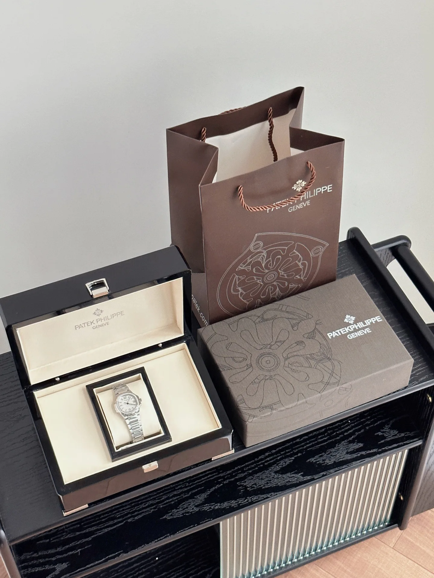 Часы Женские Patek Philippe 233026