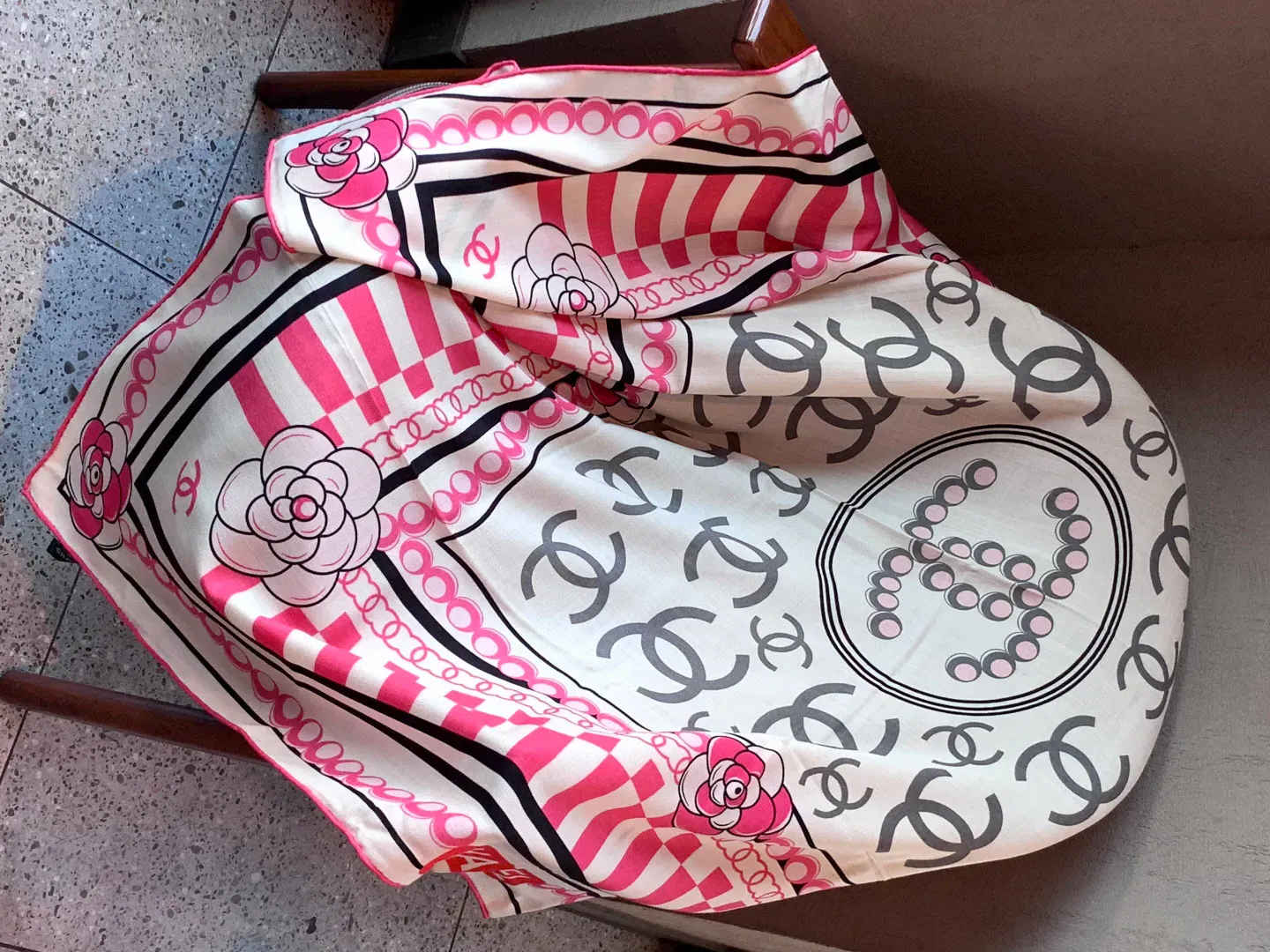 Шарфы Chanel 895250