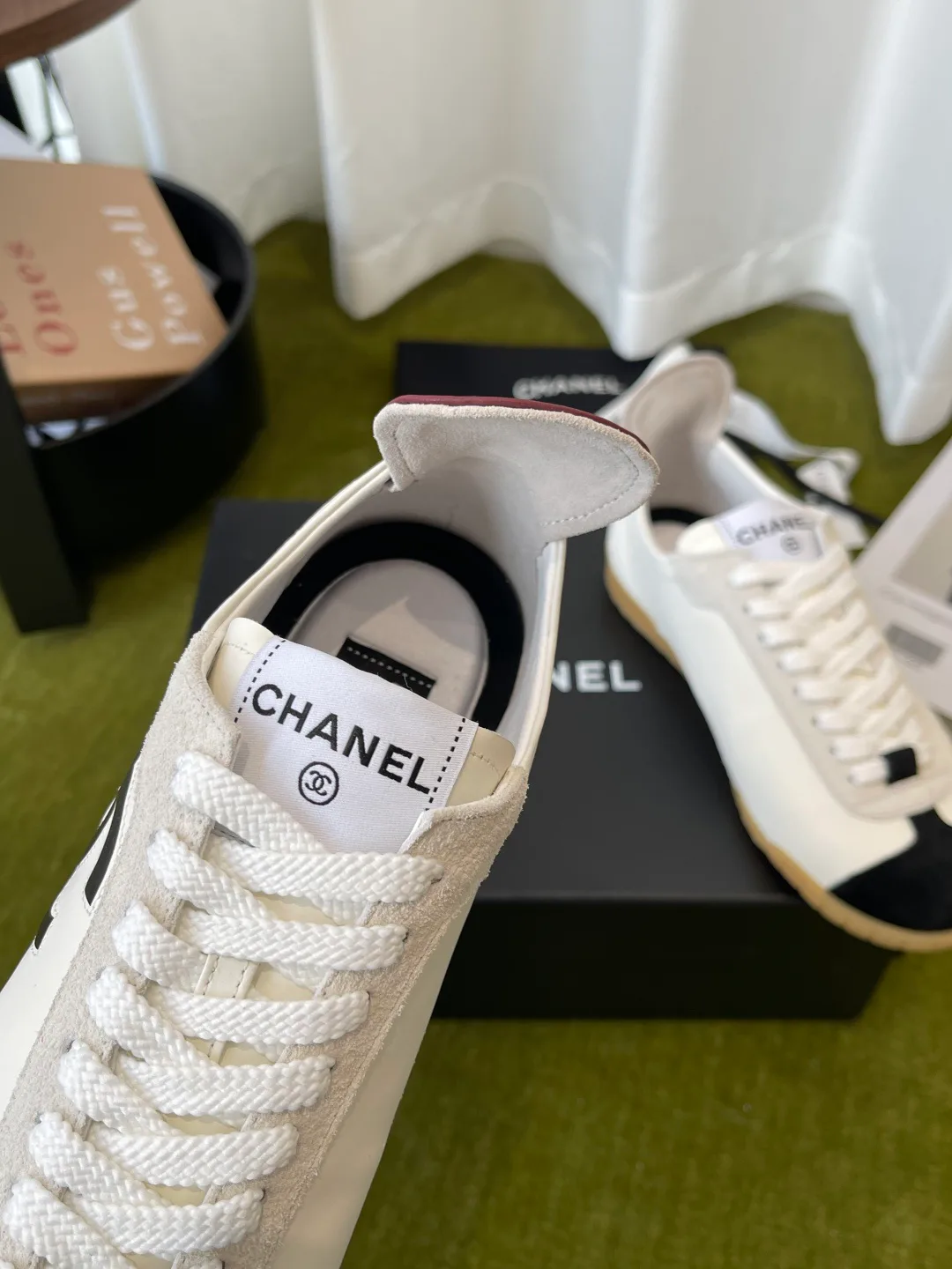 Кроссовки Женские Chanel 19578509