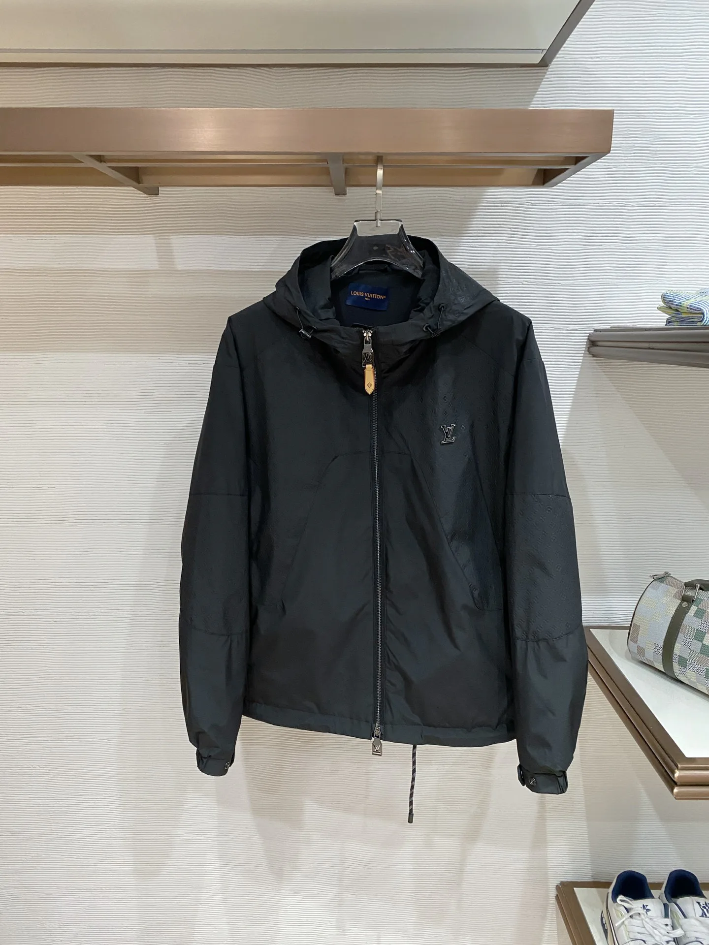 Куртки И Пуховики Мужские Louis Vuitton 12713499