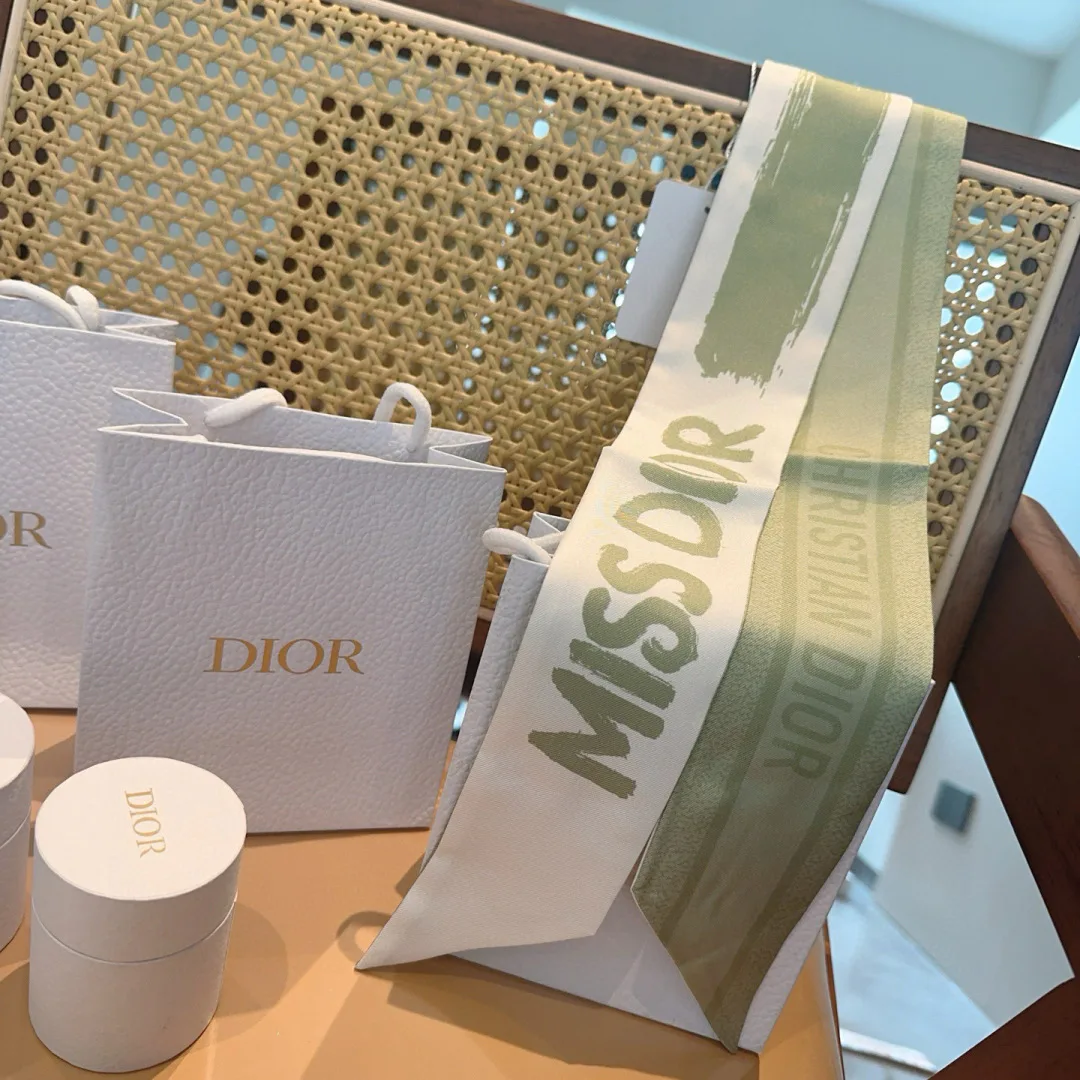 Платки Christian Dior 11055443
