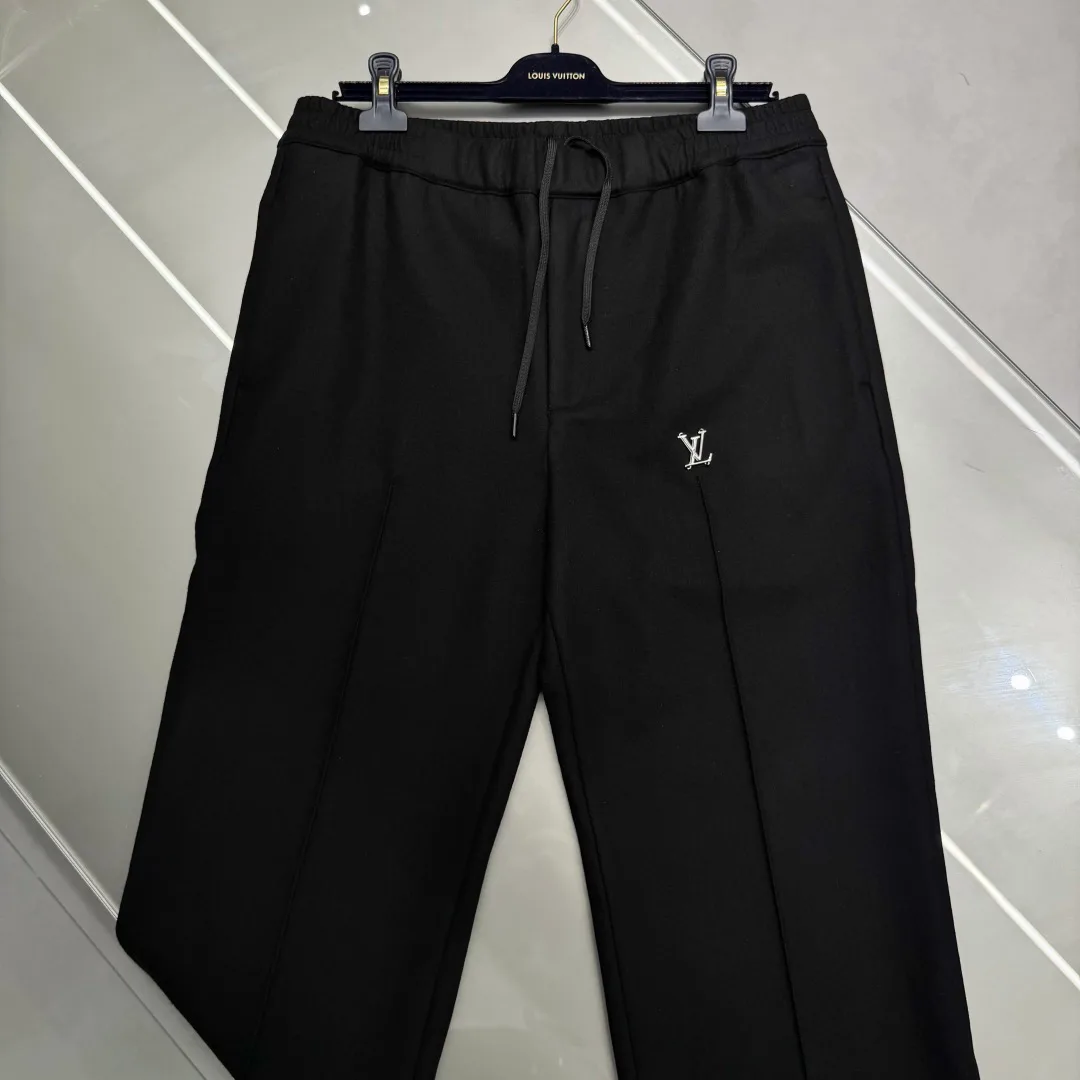 Брюки Мужские Louis Vuitton 17502127
