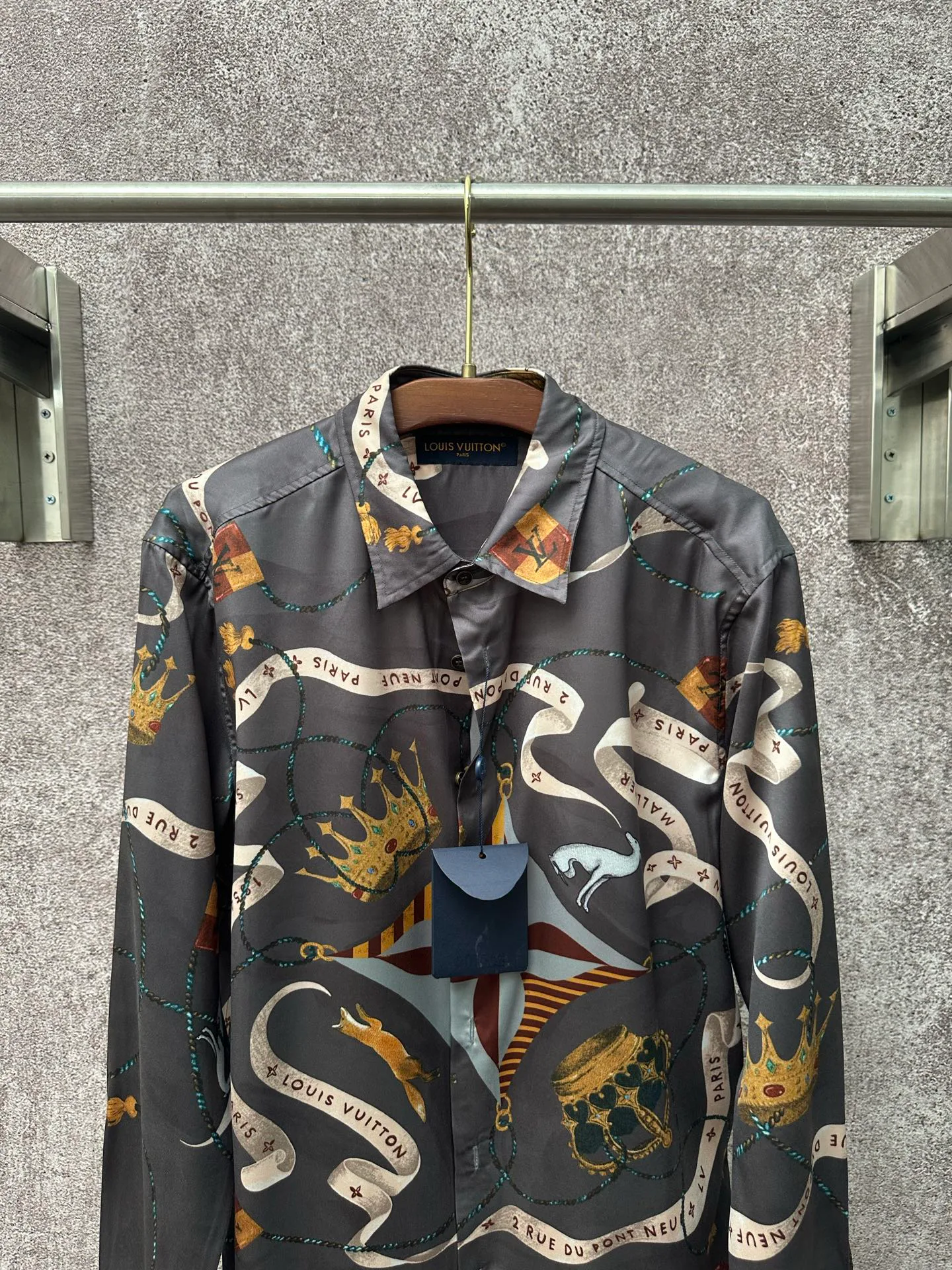 Рубашки Женские Louis Vuitton 1236882