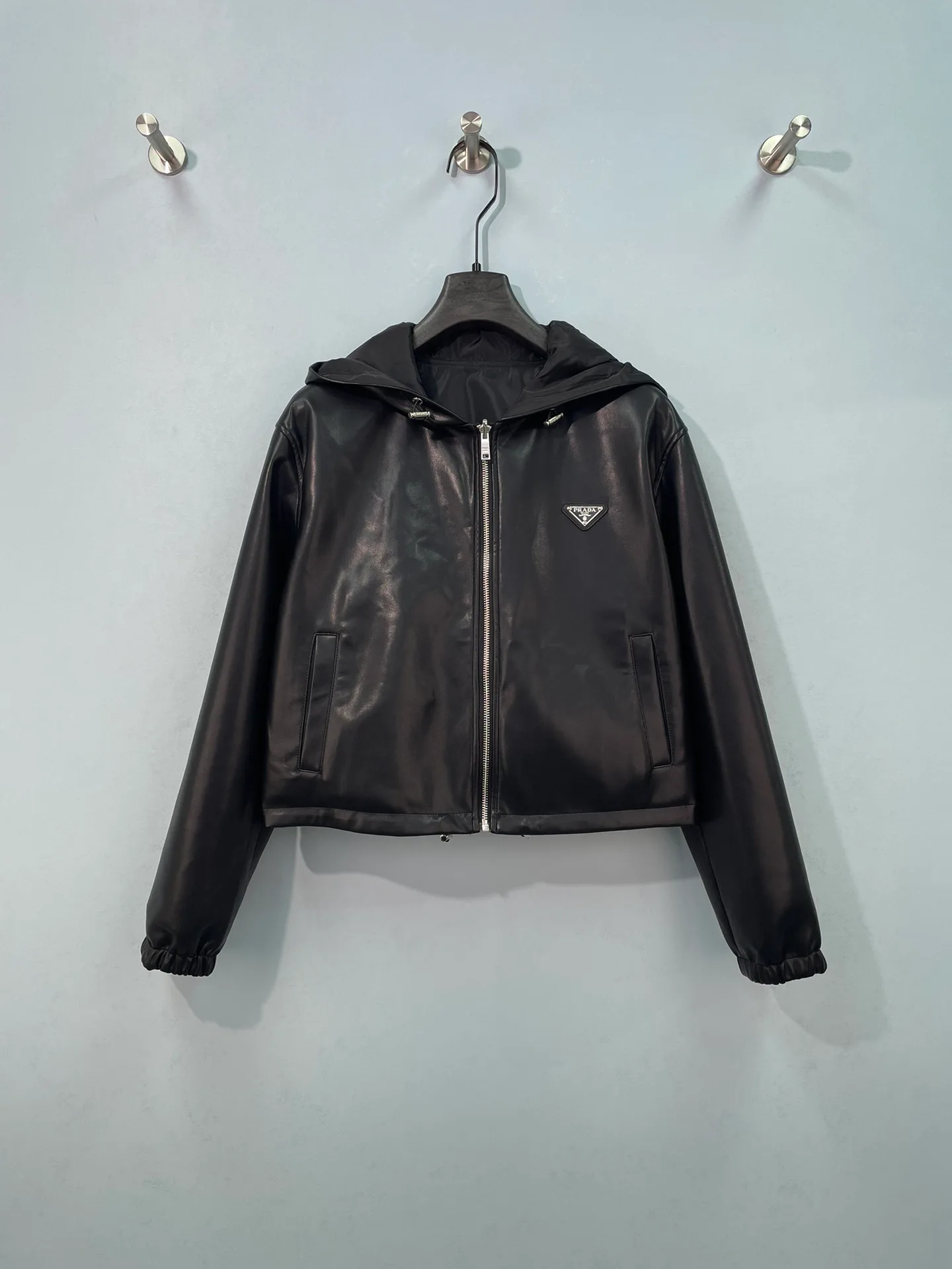 Куртки И Пуховики Женские Prada 17943331