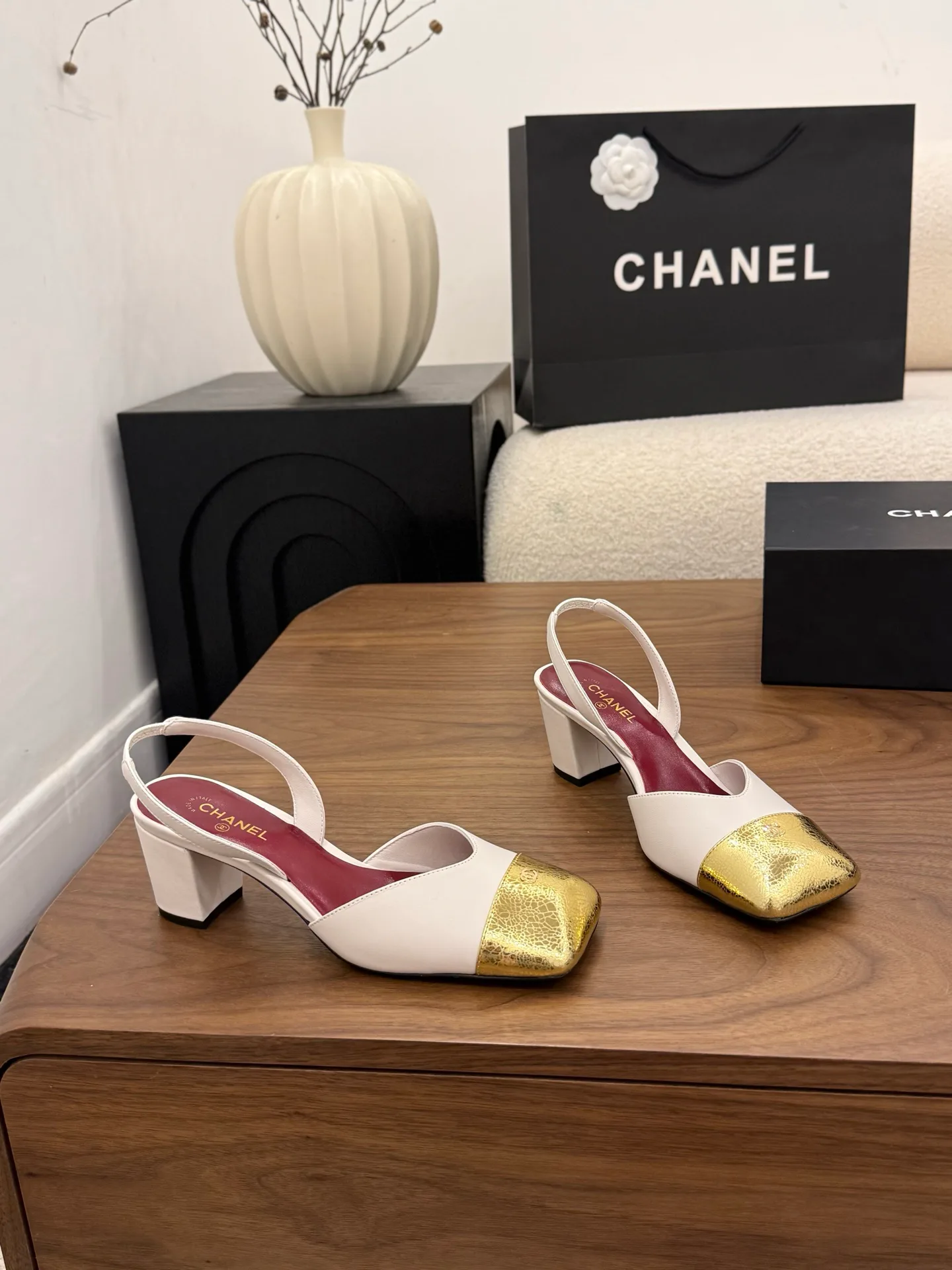 Туфли Женские Chanel 13256834