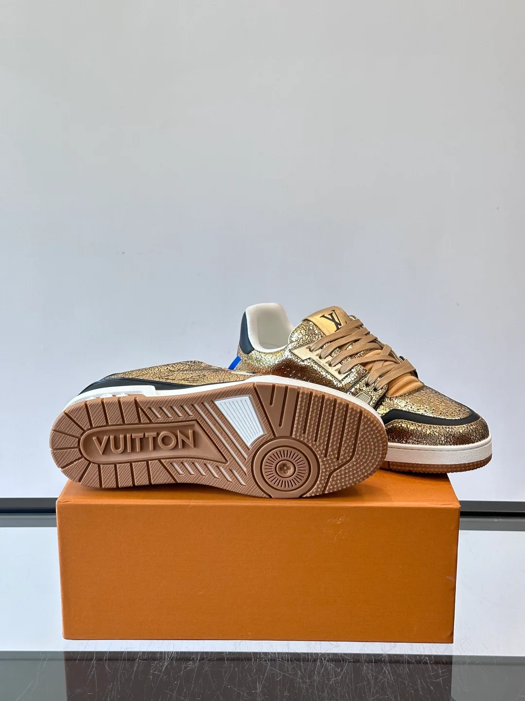 Кроссовки Женские Louis Vuitton 574437