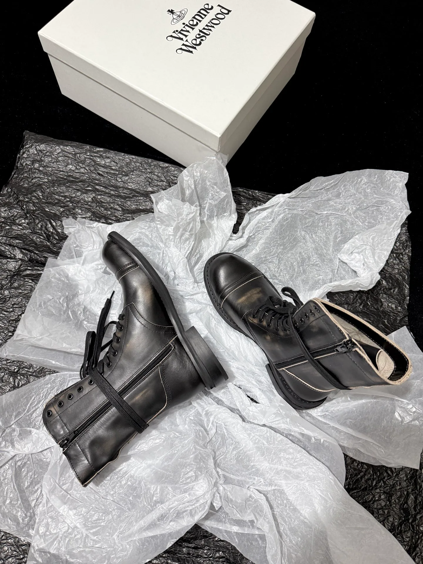 Ботинки Женские Vivienne Westwood 17941294