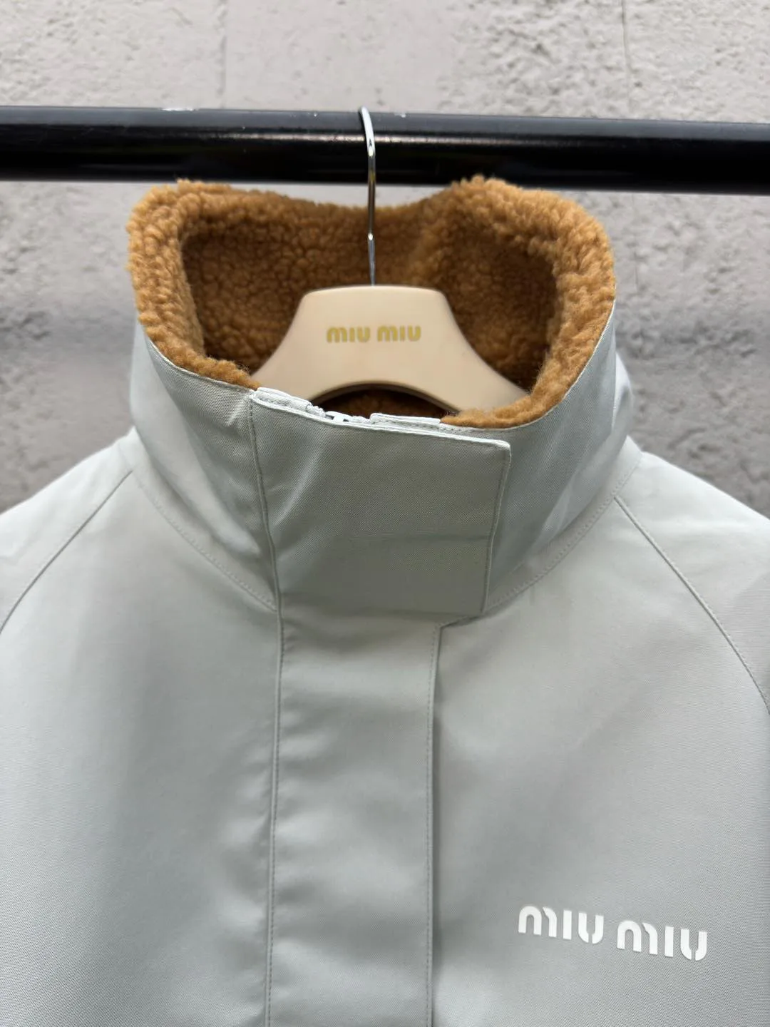 Куртки И Пуховики Женские Miu Miu 5981