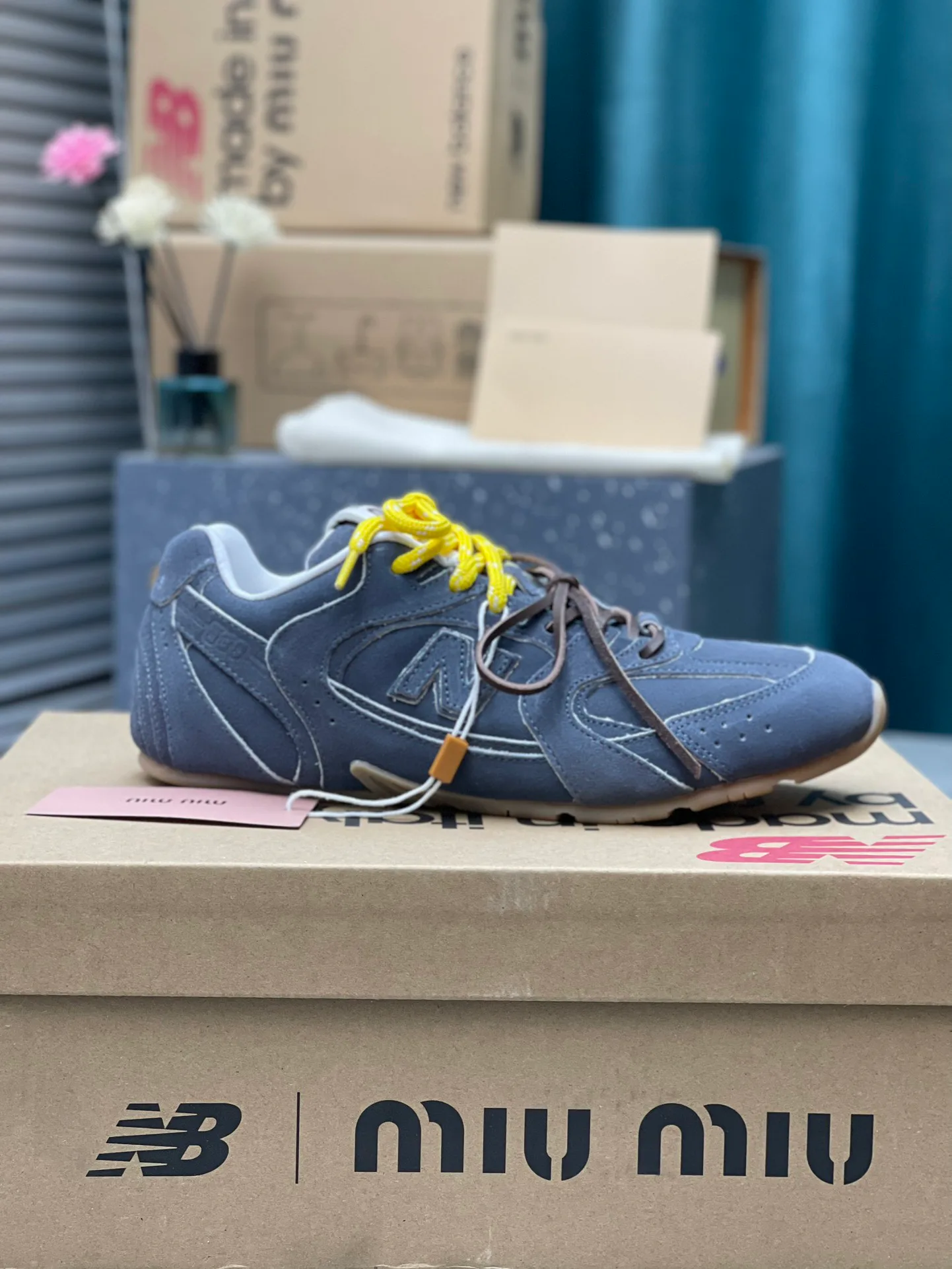 Кроссовки Женские Miu Miu 11567602