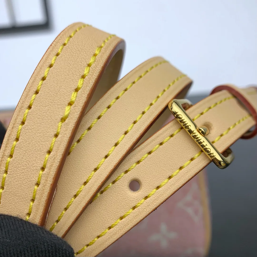 Сумки На Ремне Женские Louis Vuitton 11182249