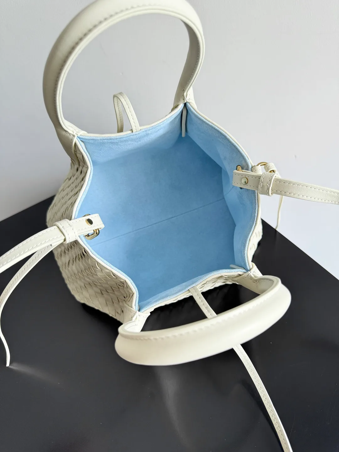 Классические Сумки Женские Bottega Veneta 11428146