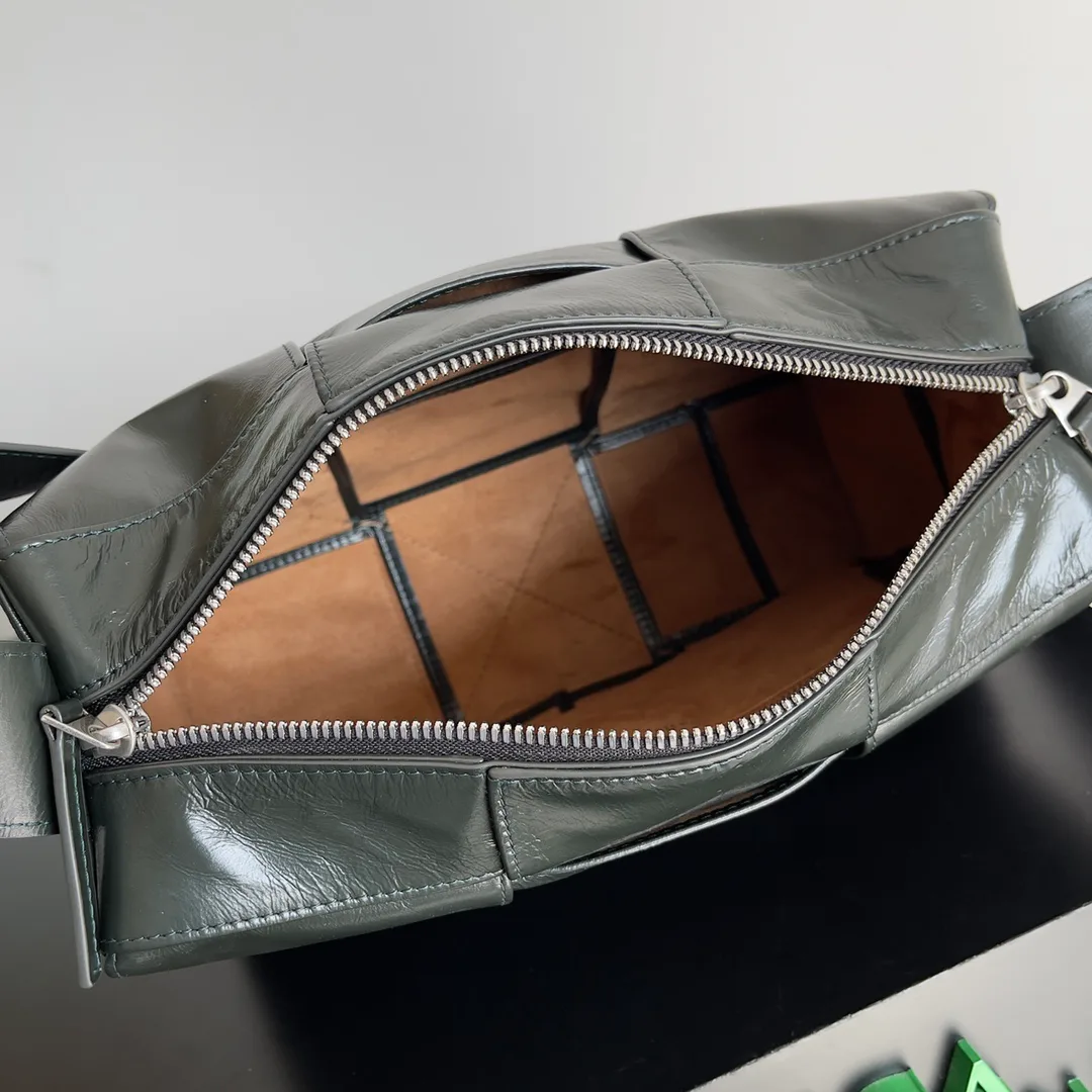 Классические Сумки Женские Bottega Veneta 17372502