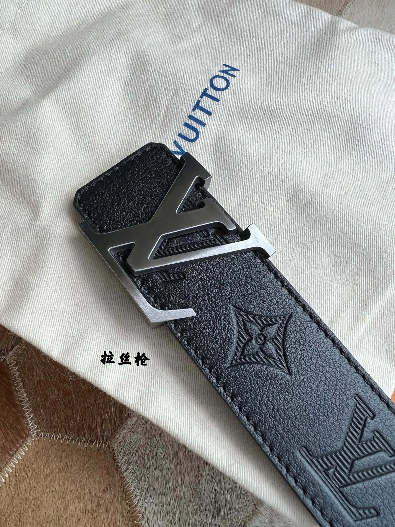 Поясные Сумки Женские Louis Vuitton 11565871
