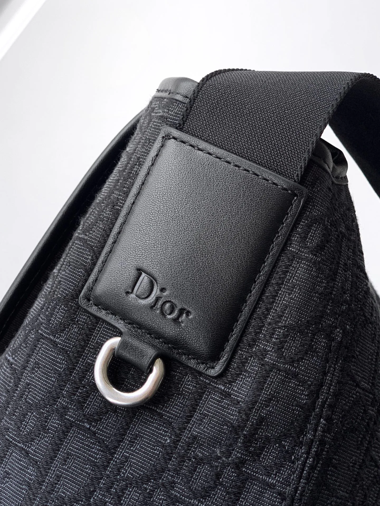 Сумки На Ремне Женские Christian Dior 12699474