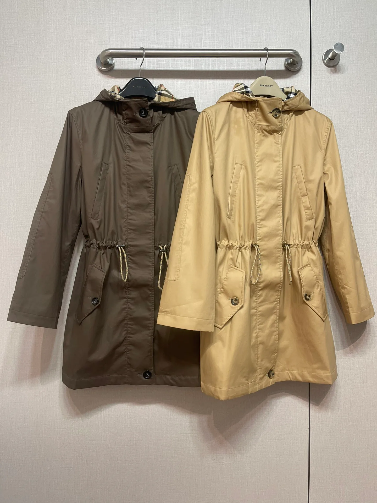 Куртки И Пуховики Женские Burberry 11578517