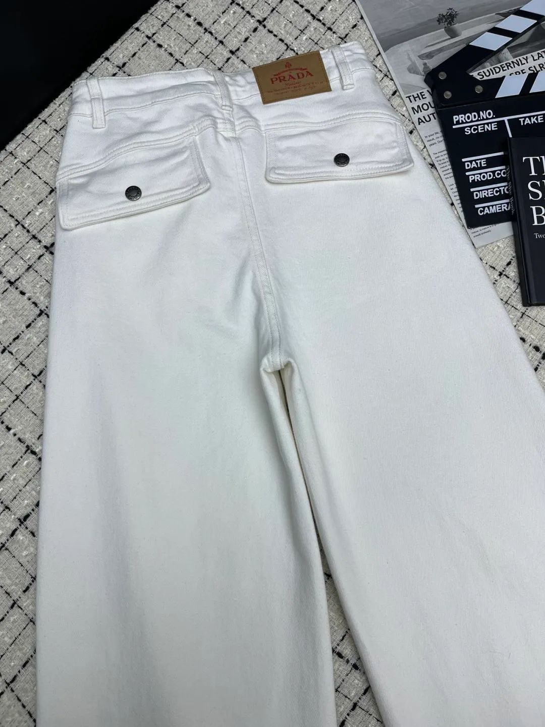 Джинсы Женские Prada 19134147