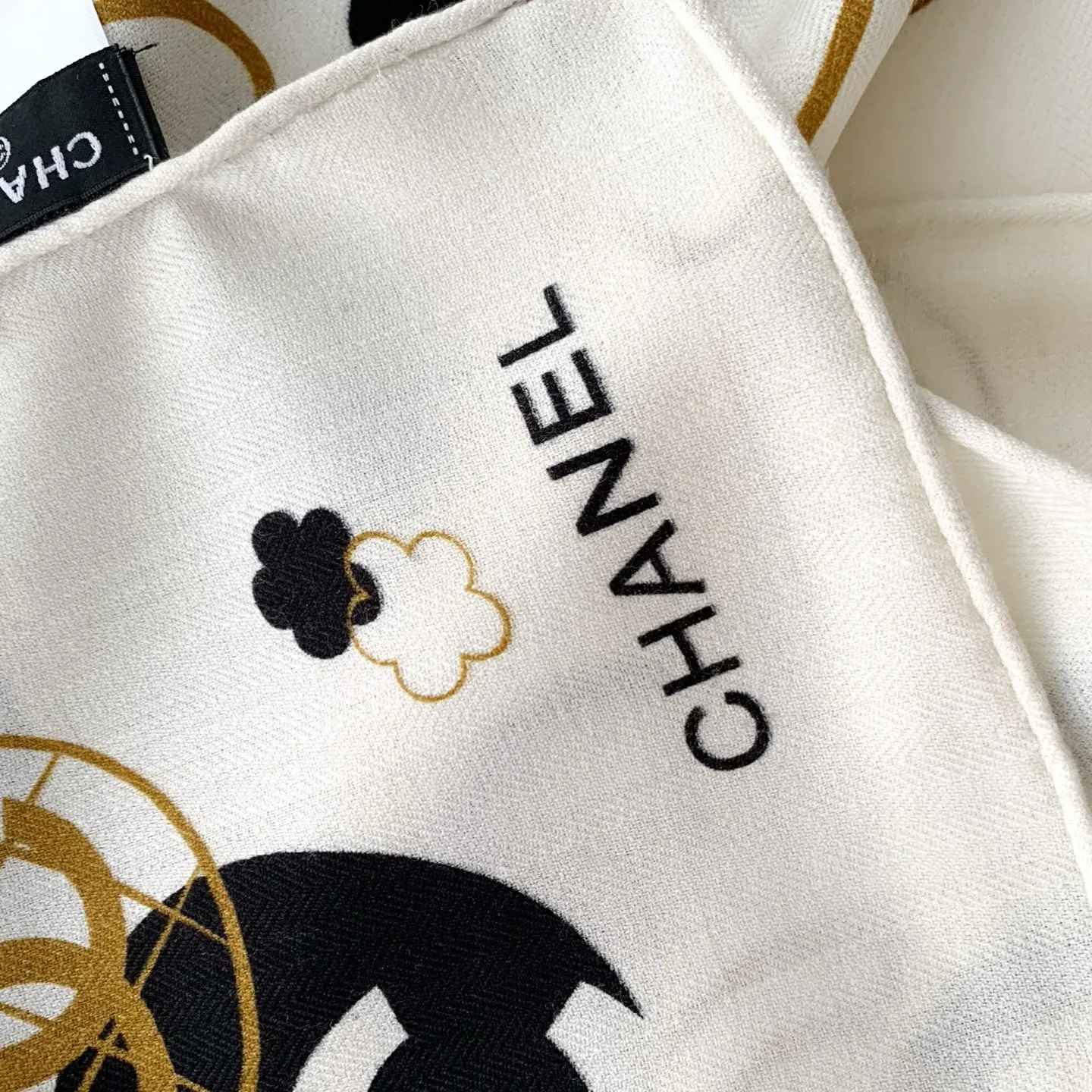 Шарфы Chanel 110402