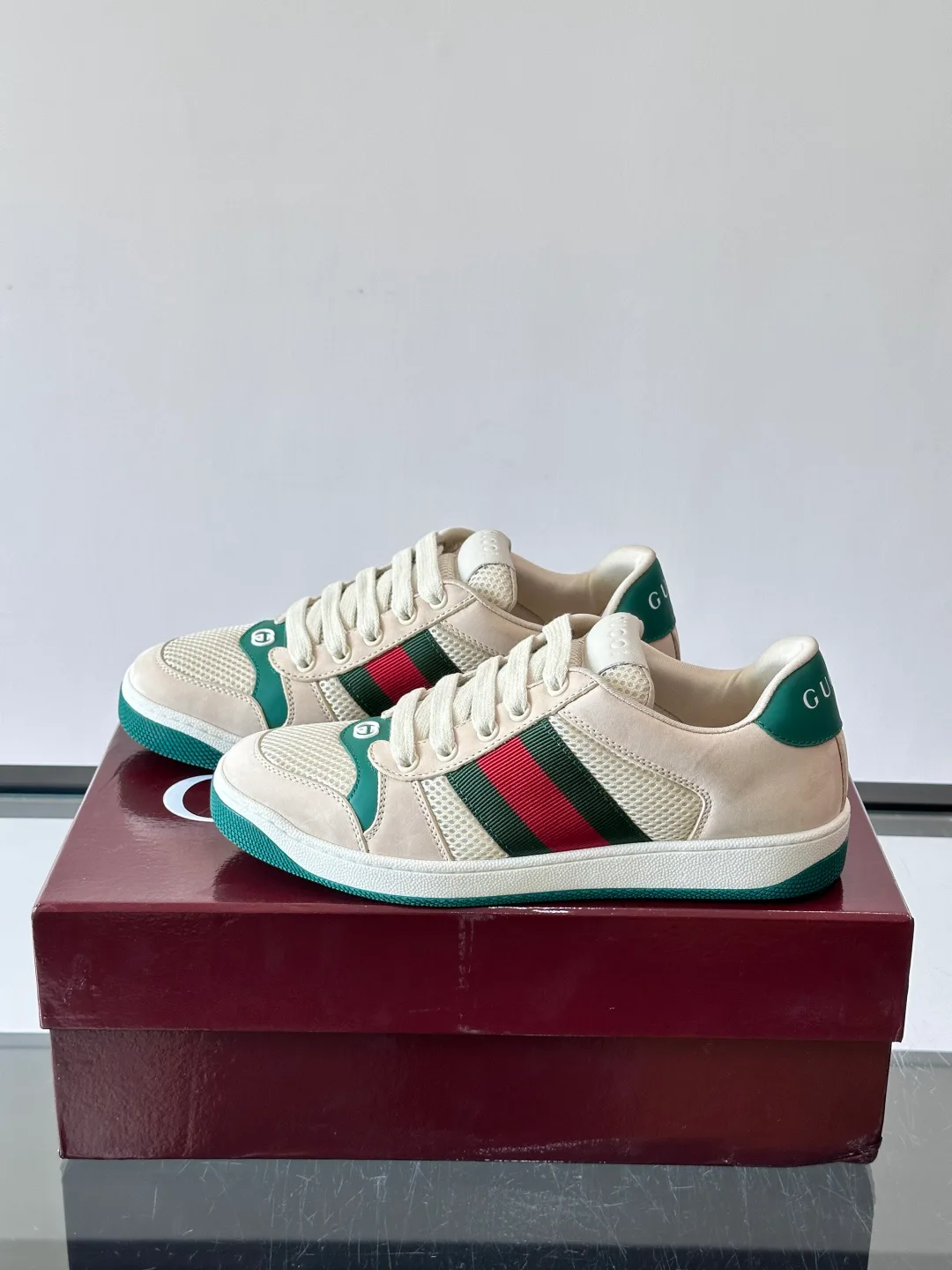 Кроссовки Женские Gucci 17672664