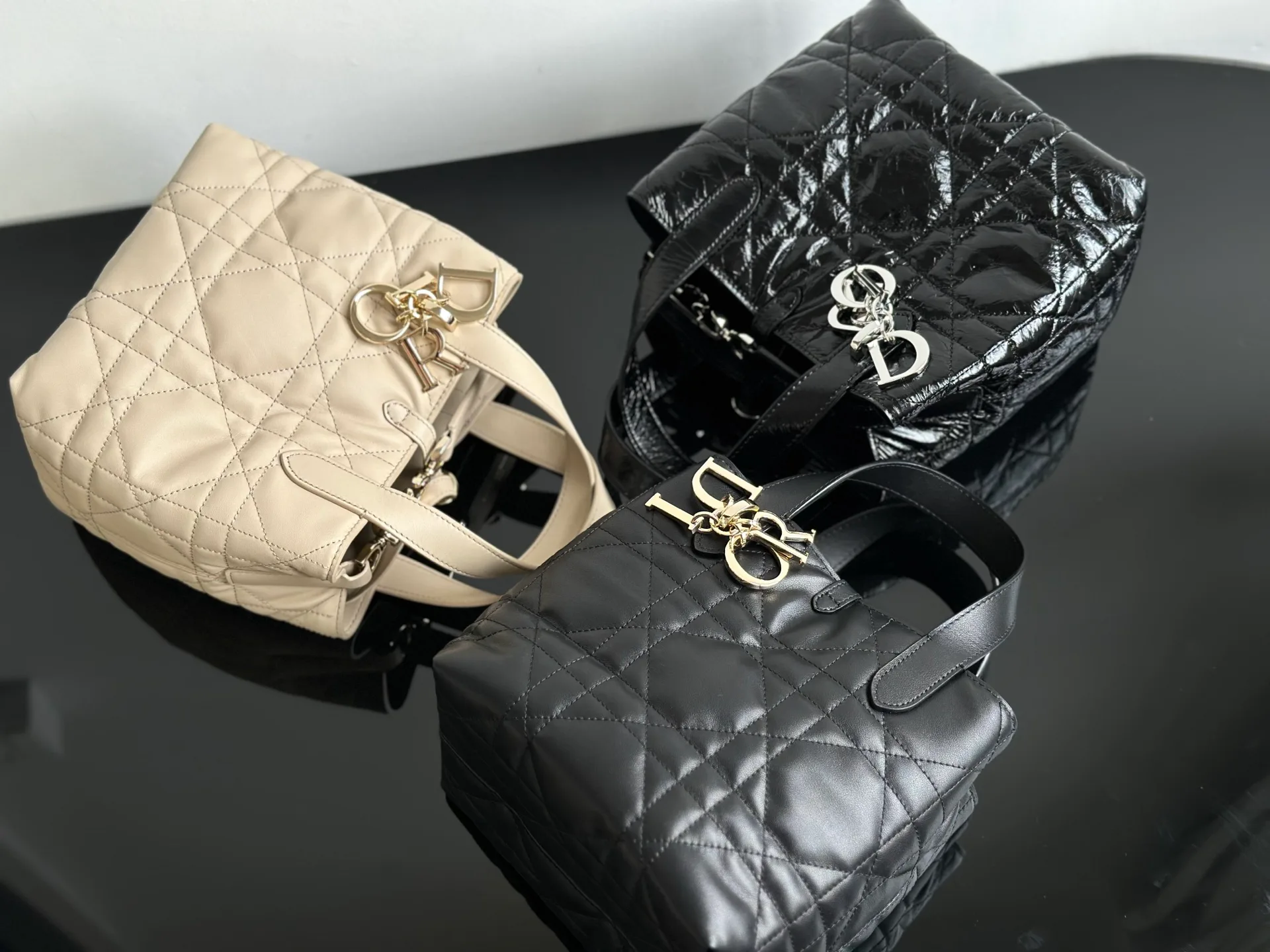 Классические Сумки Женские Christian Dior 11564914