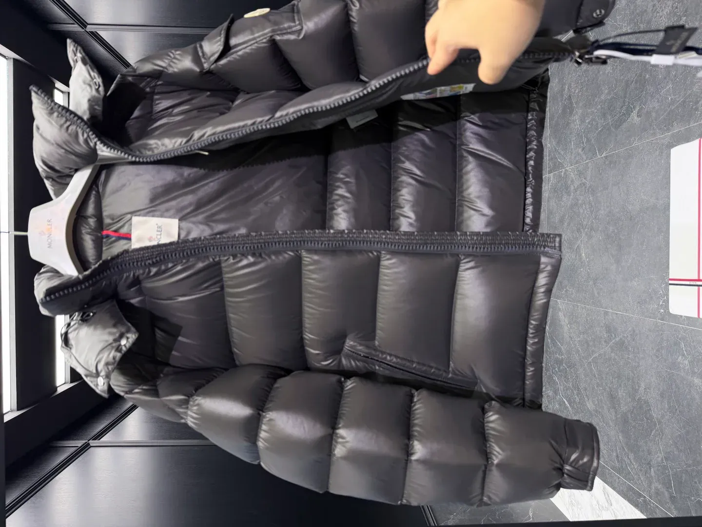 Куртки И Пуховики Мужские Moncler 1694331