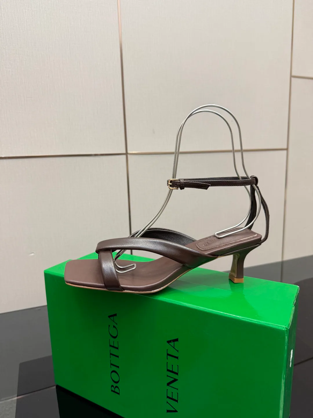 Босоножки Женские Bottega Veneta 837256