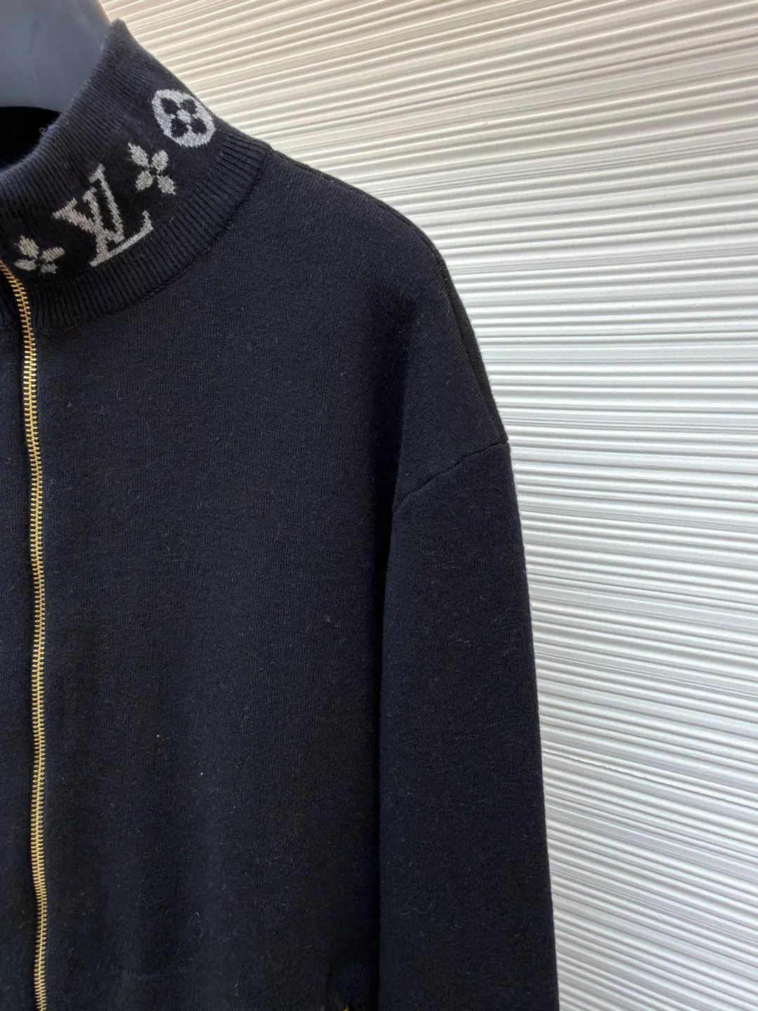 Куртки Женские Louis Vuitton 412892