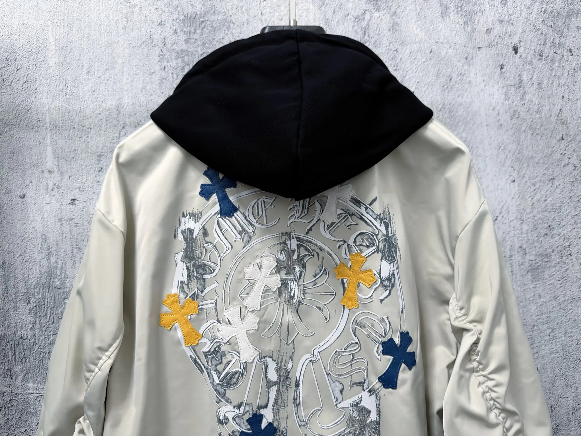 Куртки И Пуховики Мужские Chrome Hearts 18203685