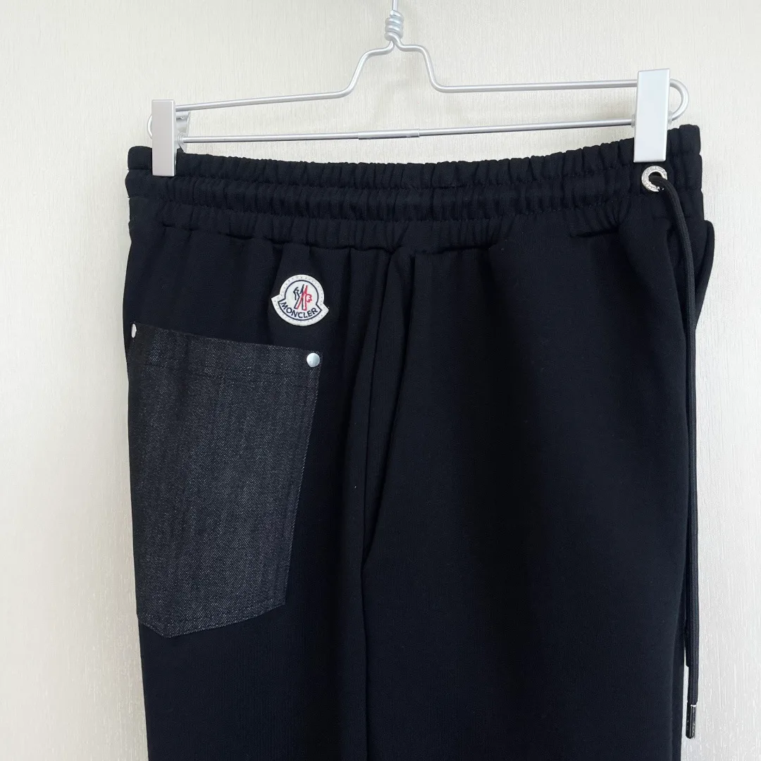 Шорты Женские Moncler 11425147