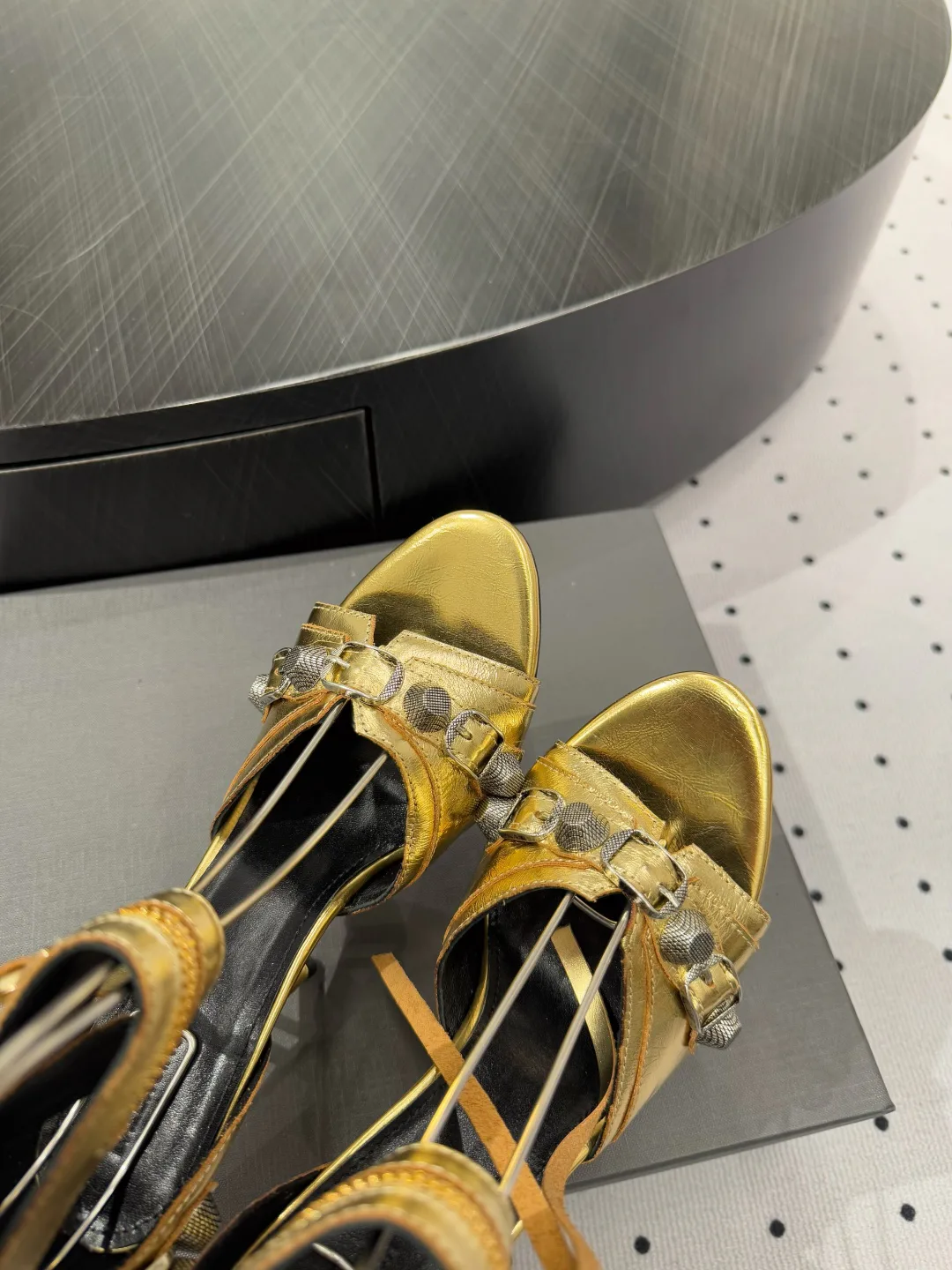 Босоножки Женские Balenciaga 30728