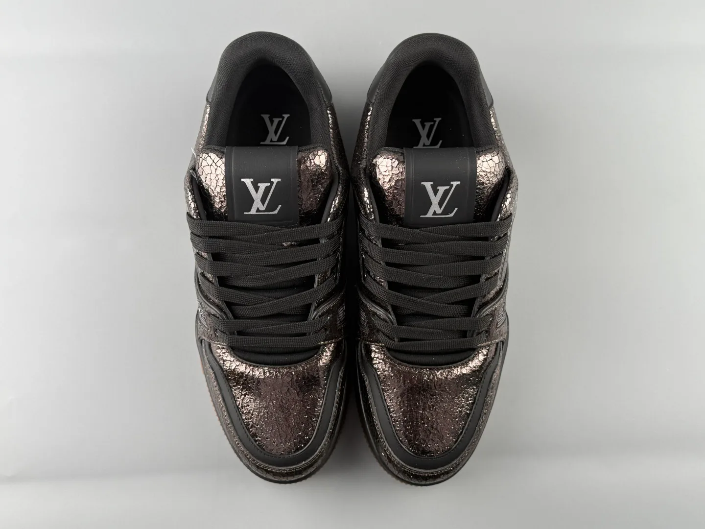 Кроссовки Мужские Louis Vuitton 1851294