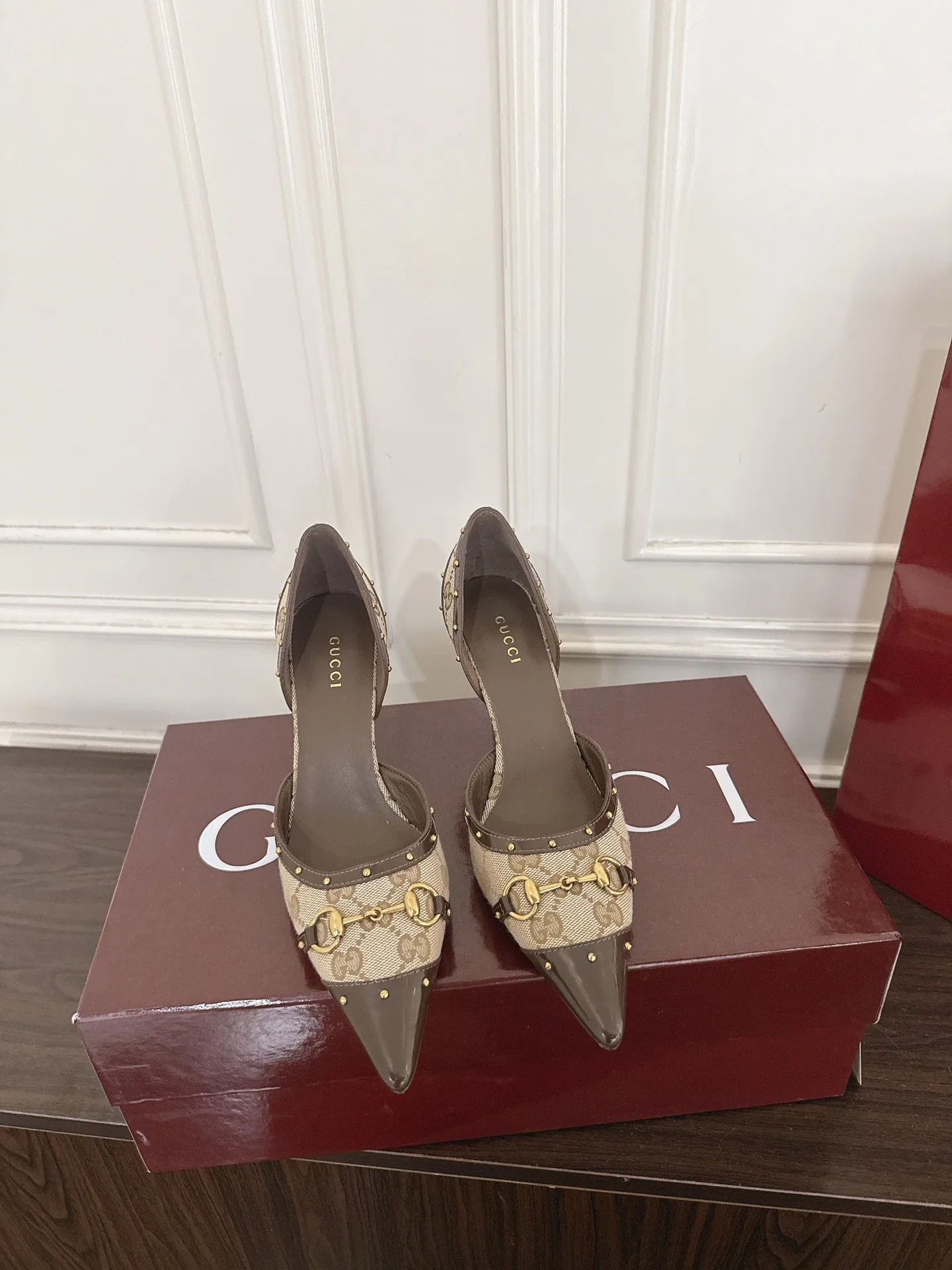 Туфли Женские Gucci 18135590