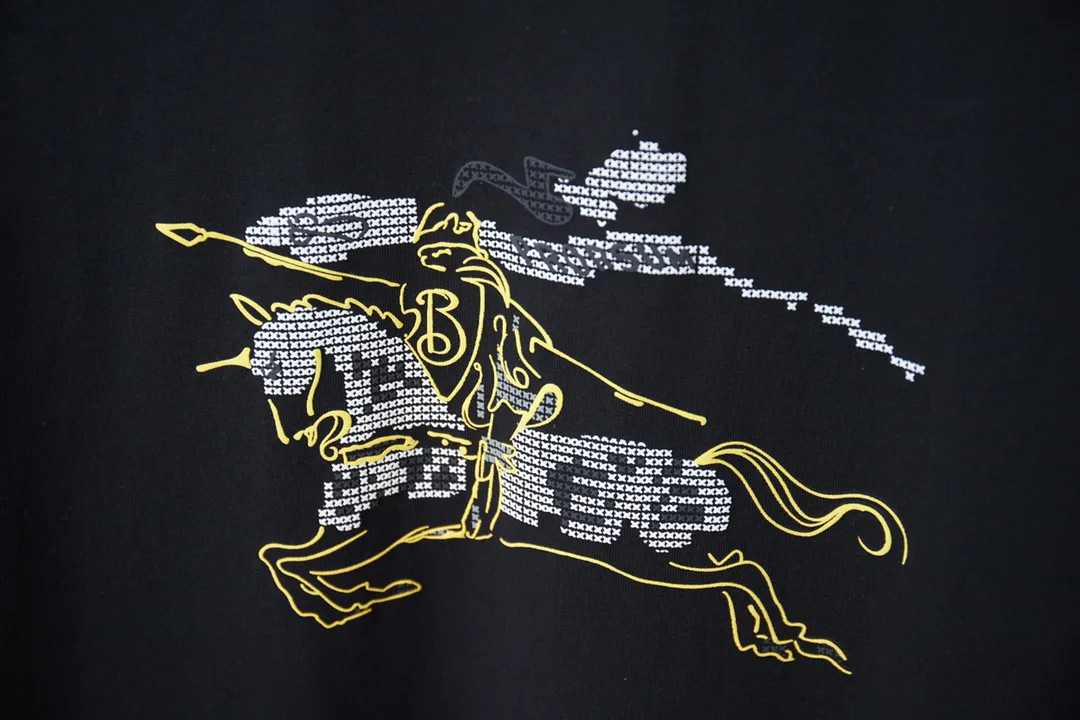 Футболки Женские Burberry 10937923