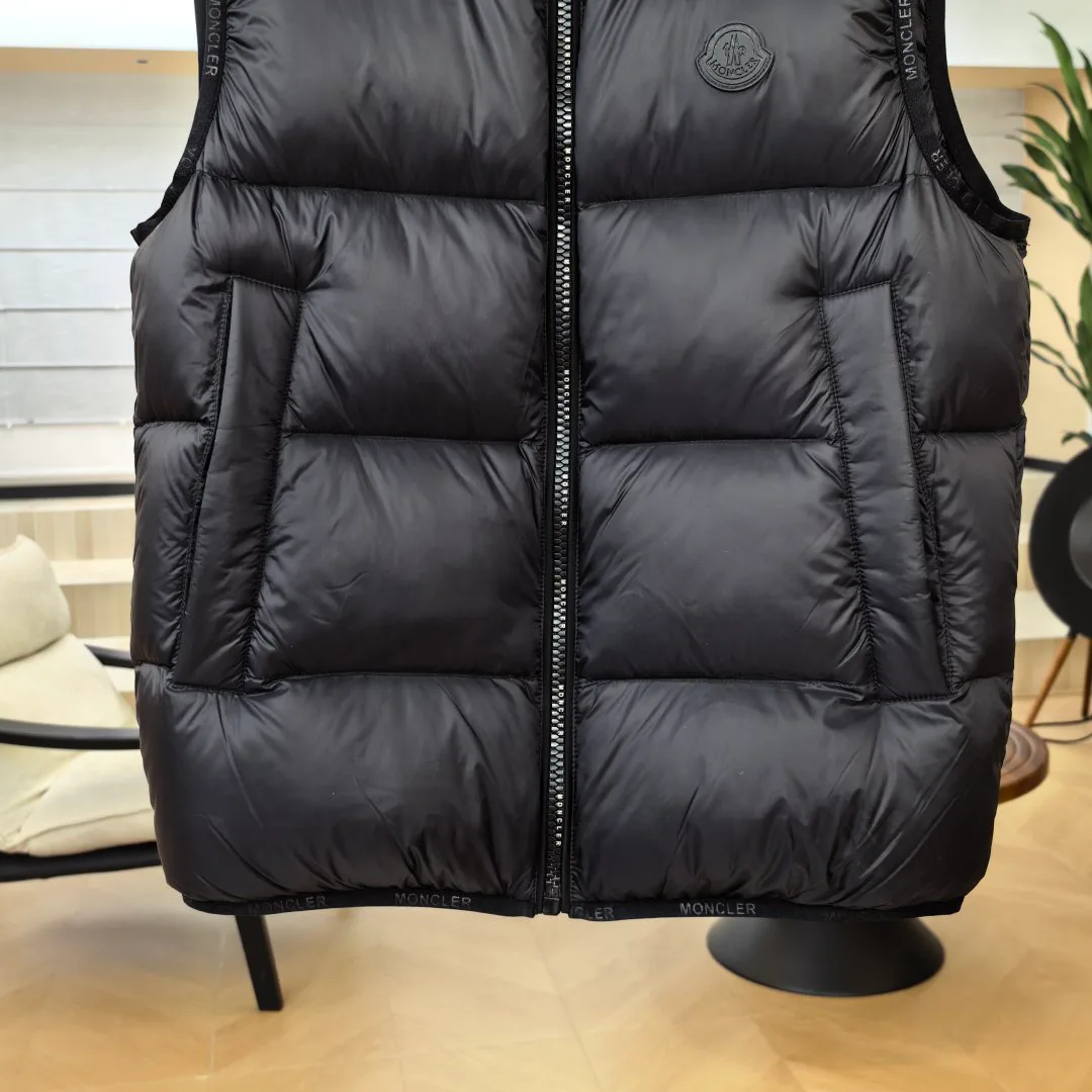 Жилеты Женские Moncler 18130365