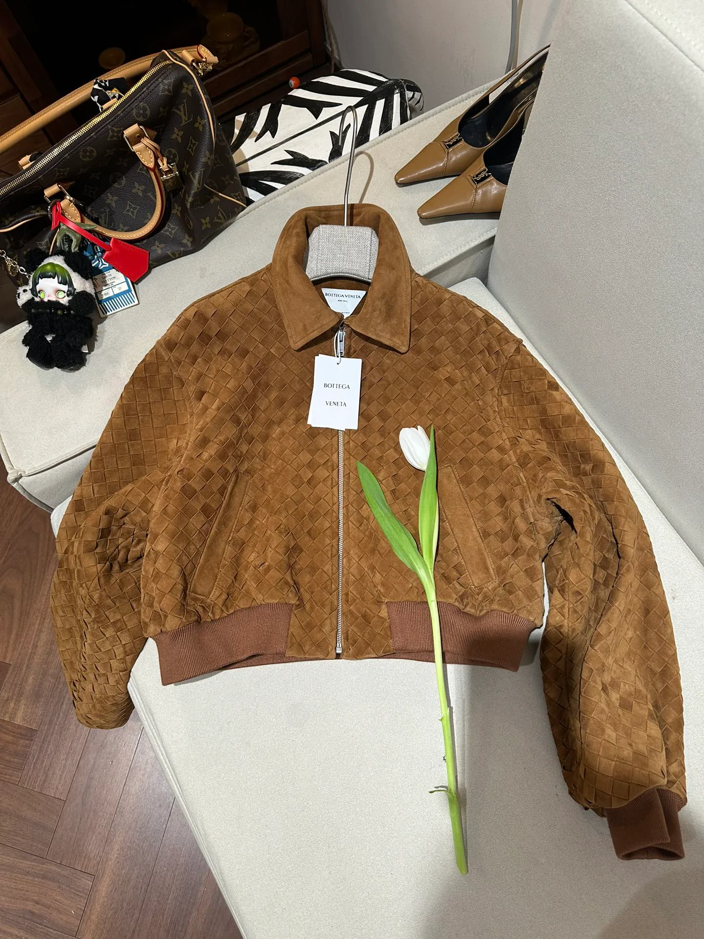 Кожаные Куртки И Дублёнки Женские Bottega Veneta 11679726