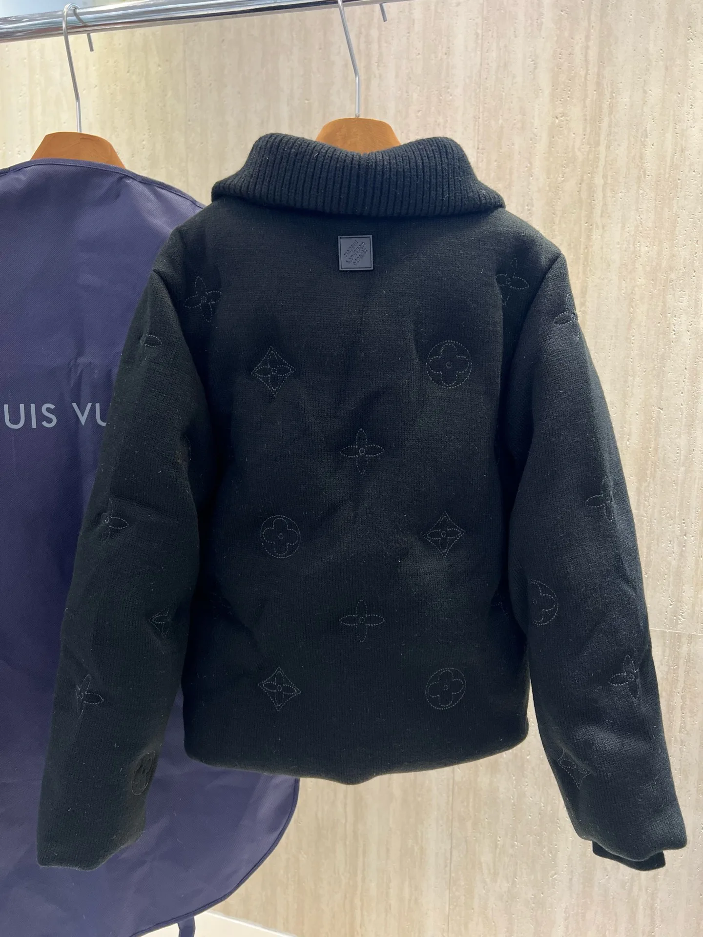 Куртки И Пуховики Мужские Louis Vuitton 18231203
