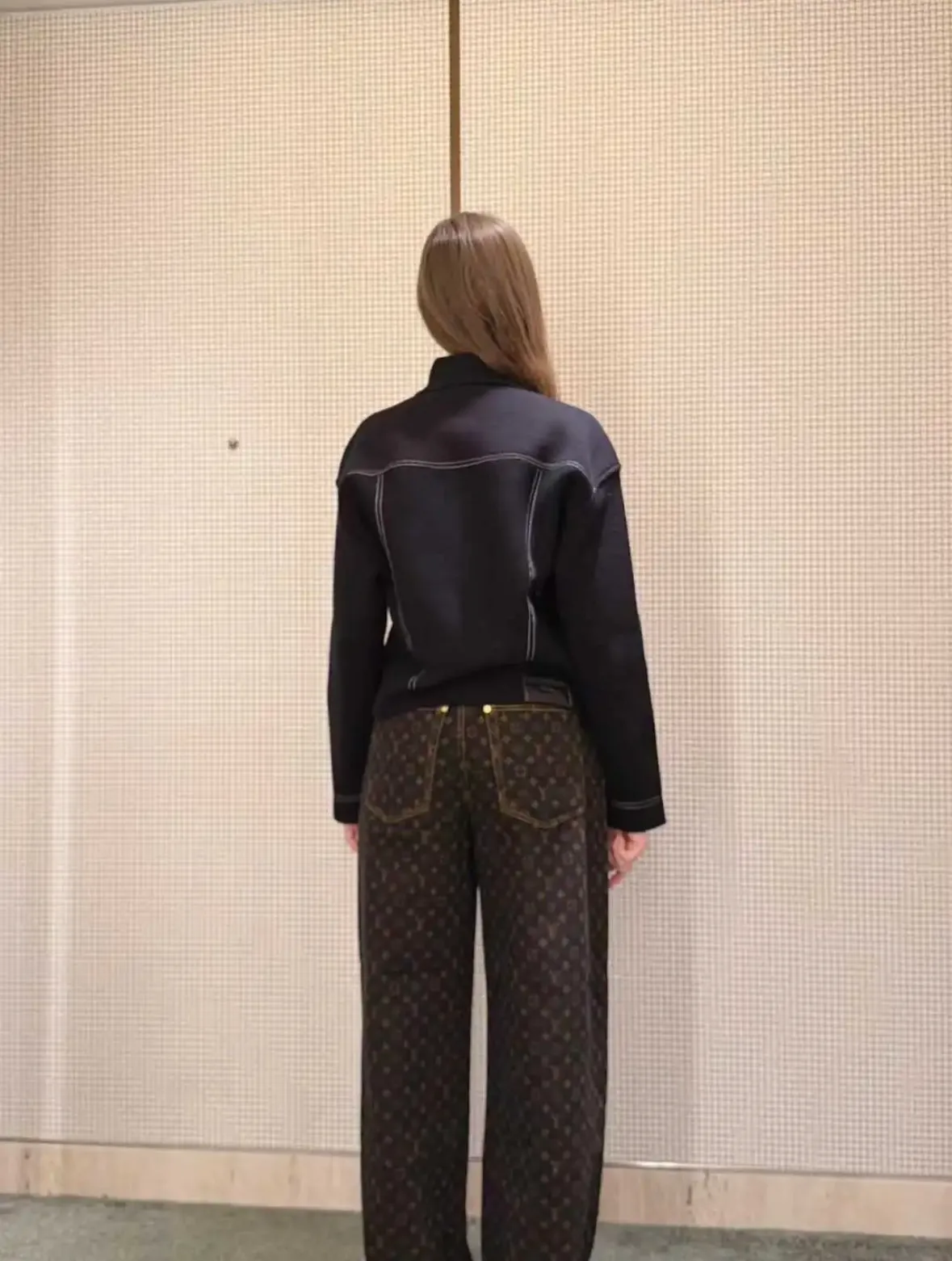 Куртки И Пуховики Женские Louis Vuitton 579168