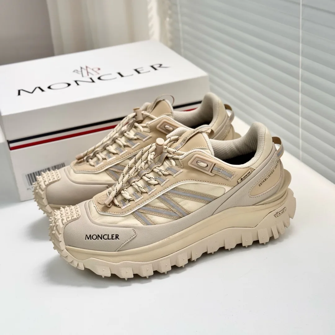 Кроссовки Женские Moncler 2049