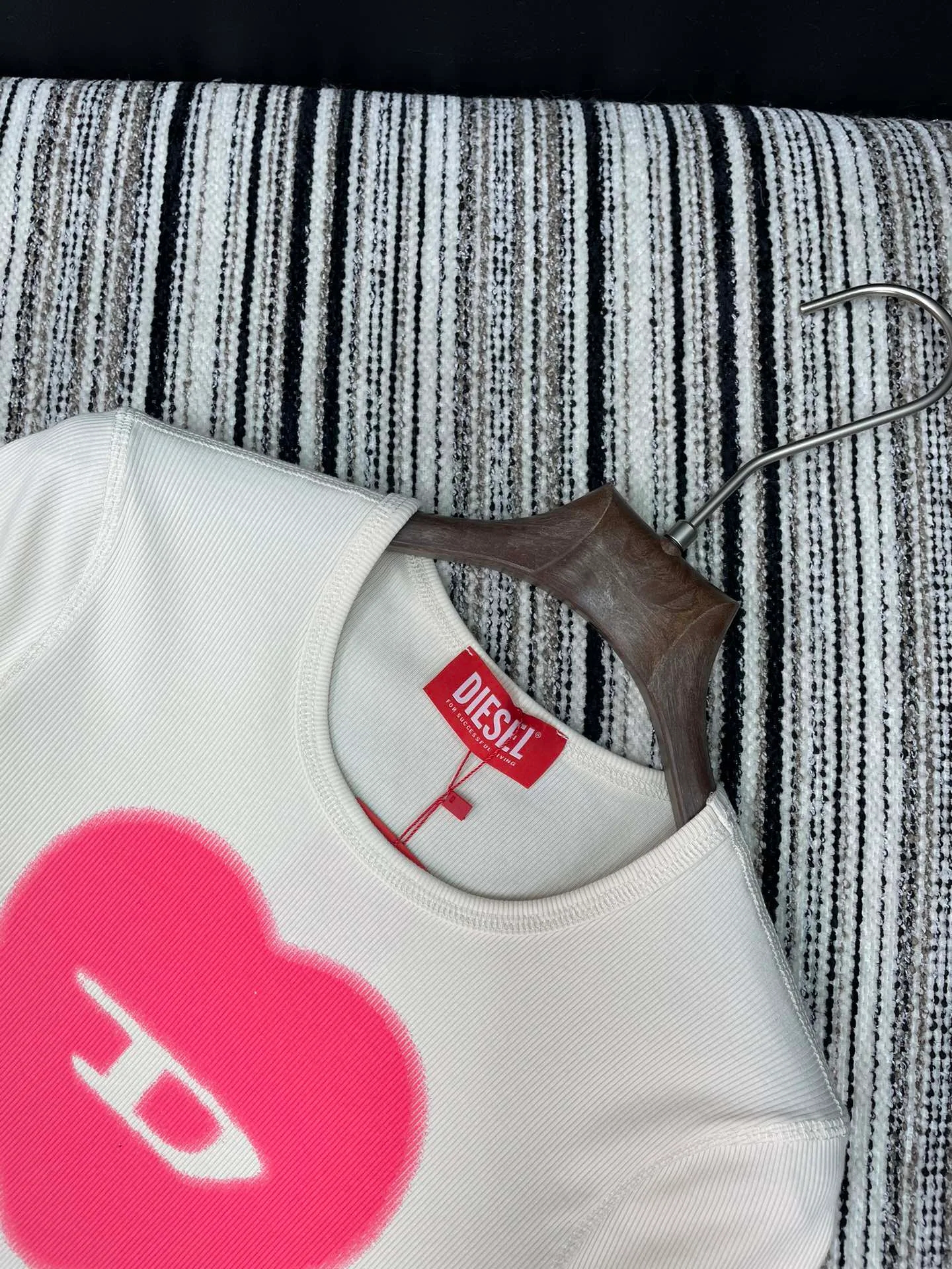 Футболки Женские Diesel 1024035