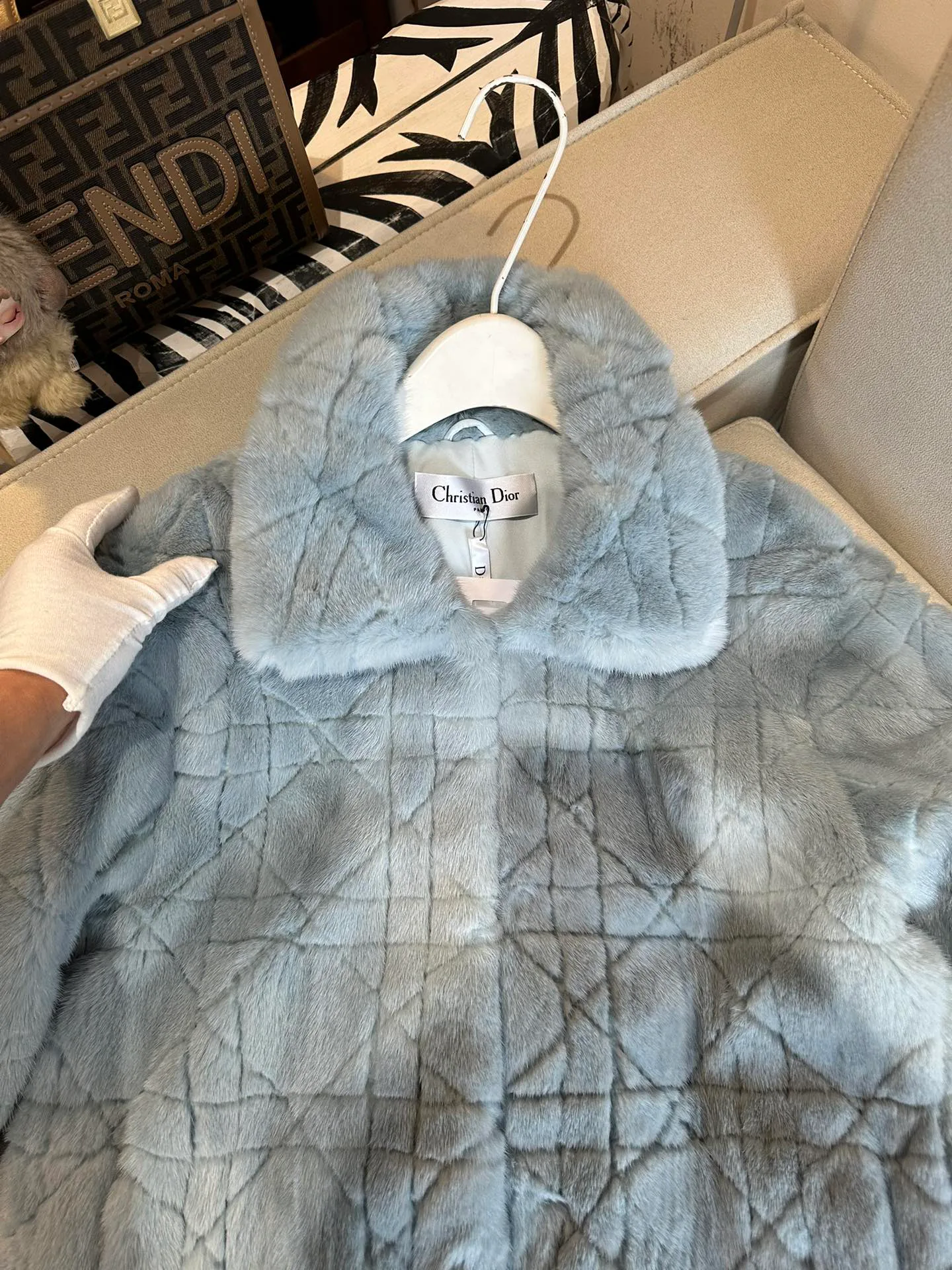 Шубы Женские Christian Dior 918042