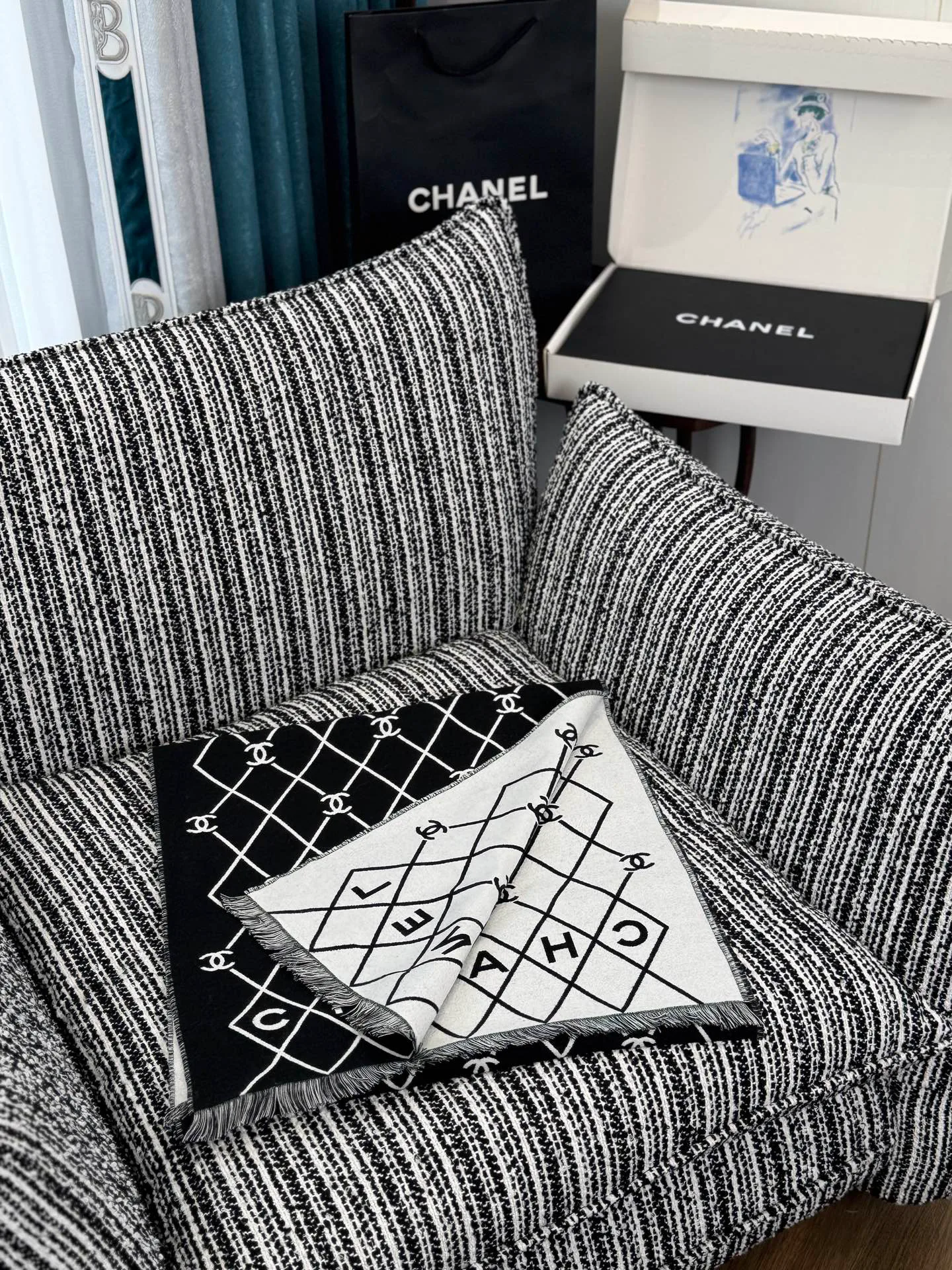 Шарфы Chanel 18523928