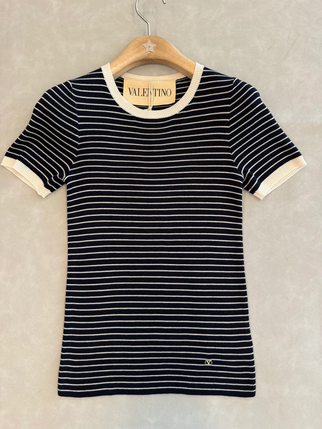 Футболки Женские Valentino 17463257