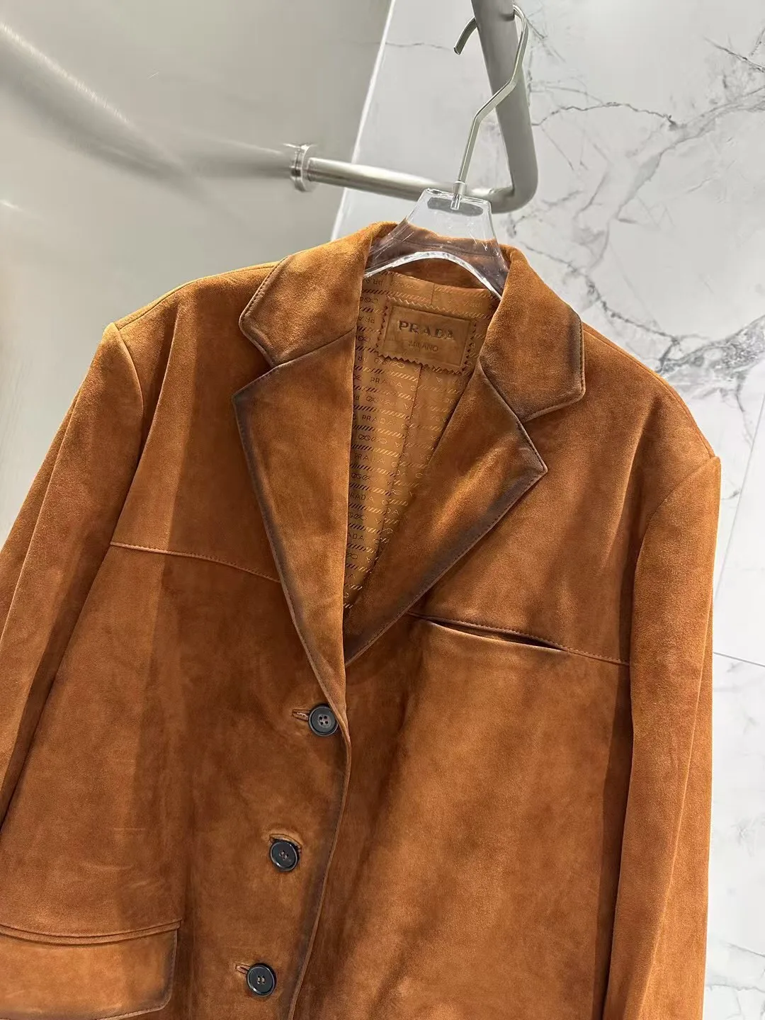 Кожаные Куртки И Дублёнки Женские Prada 13186433