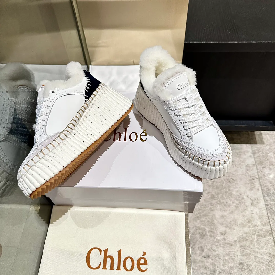 Кроссовки Женские Chloe 19587129