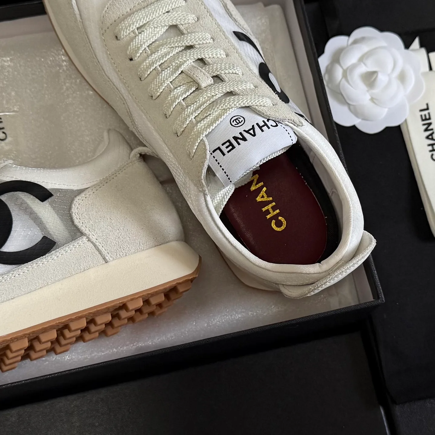 Кроссовки Женские Chanel 6131997