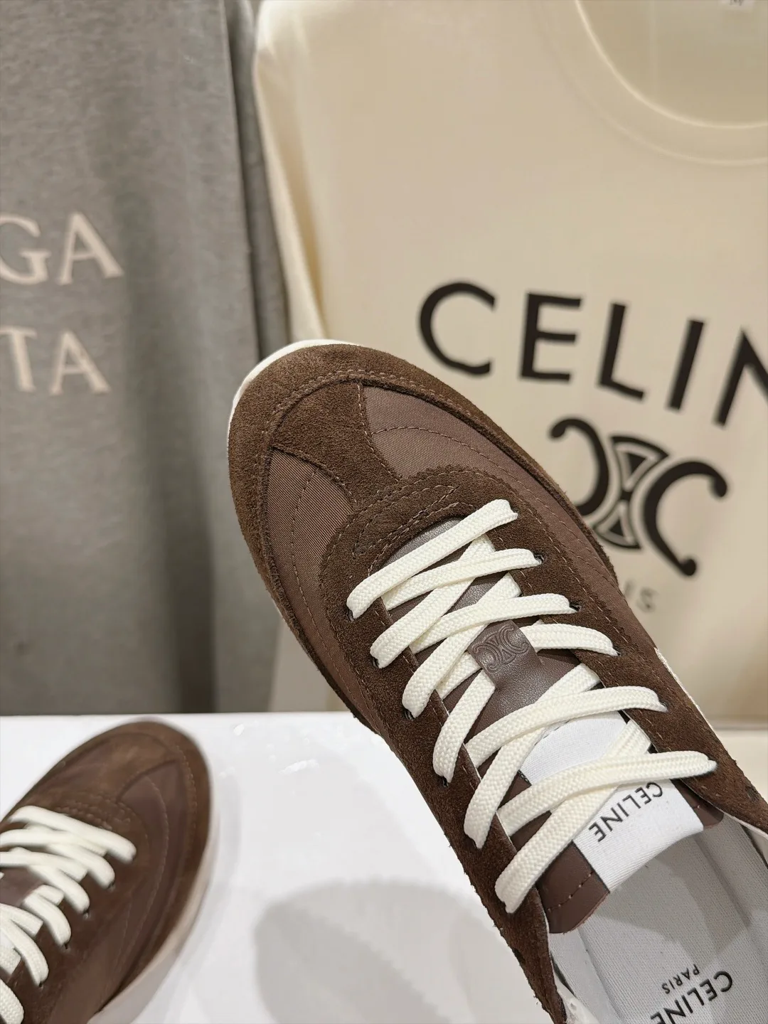 Кроссовки Женские Celine 18436578