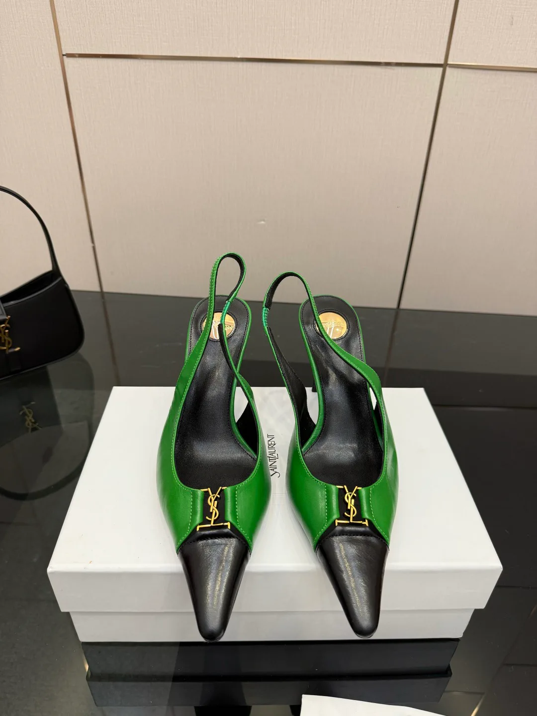 Босоножки Женские Saint Laurent 11424908