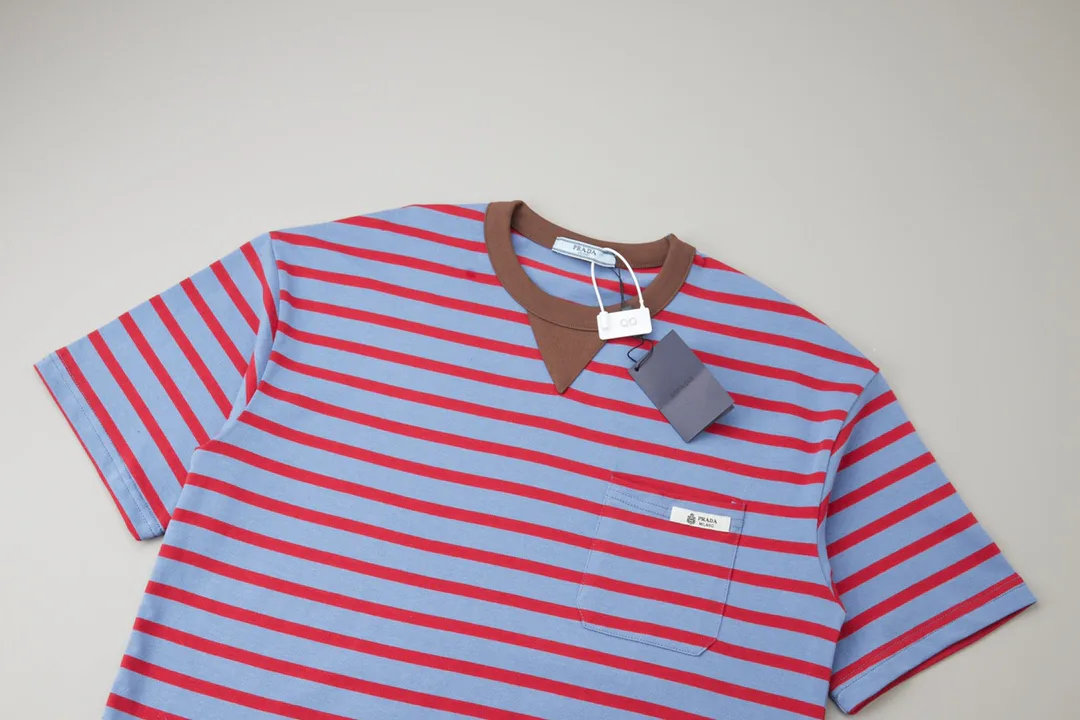 Футболки Женские Prada 11109341