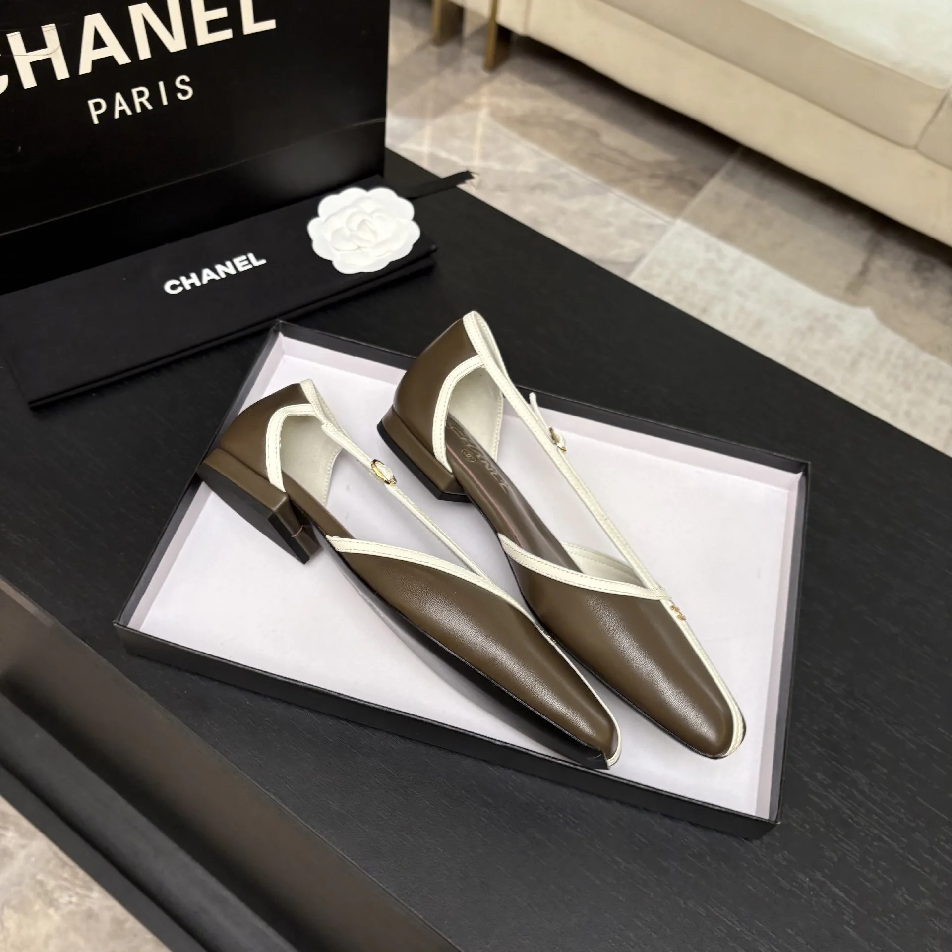 Босоножки Женские Chanel 19554670