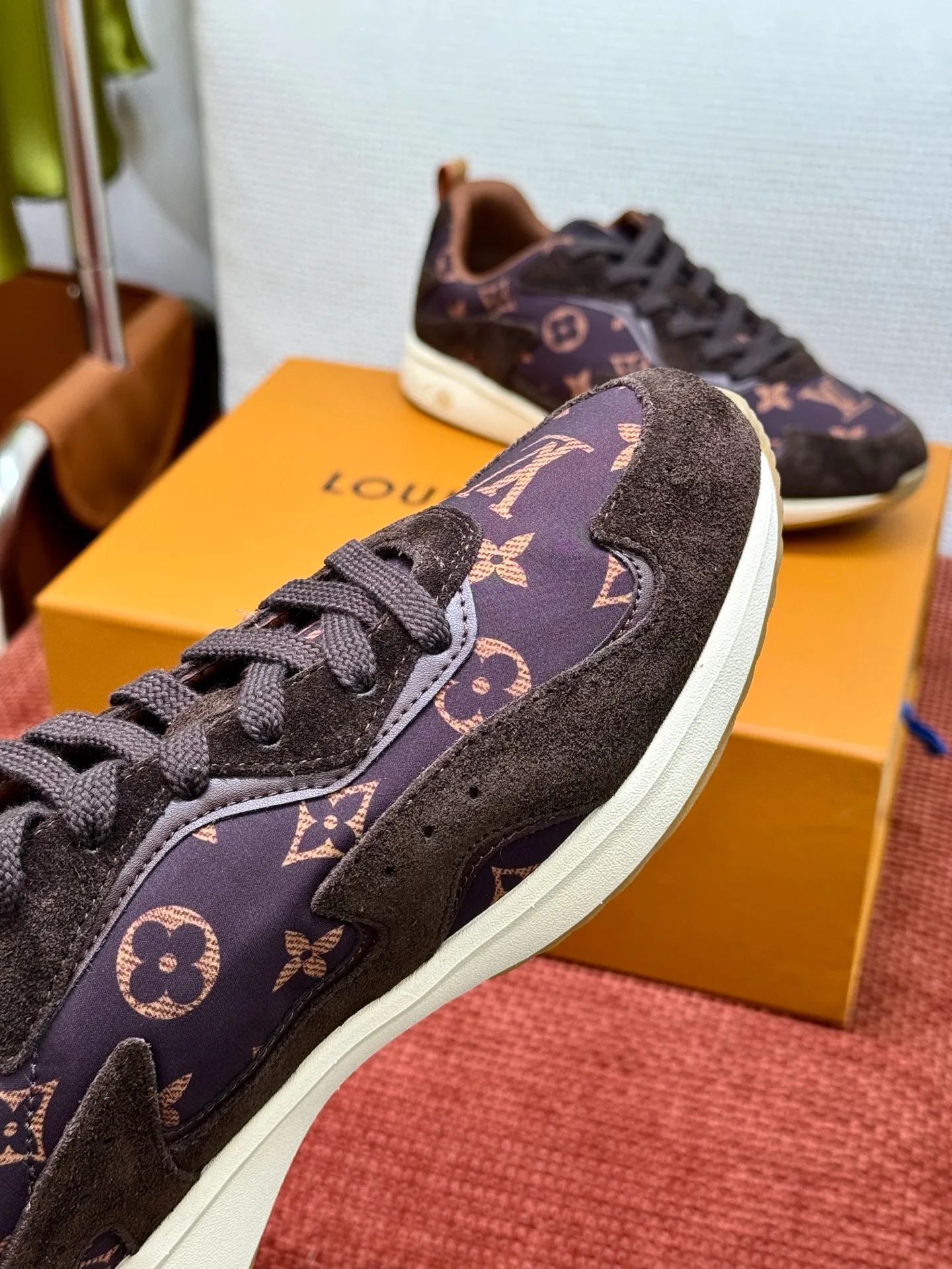 Кроссовки Мужские Louis Vuitton 19105786