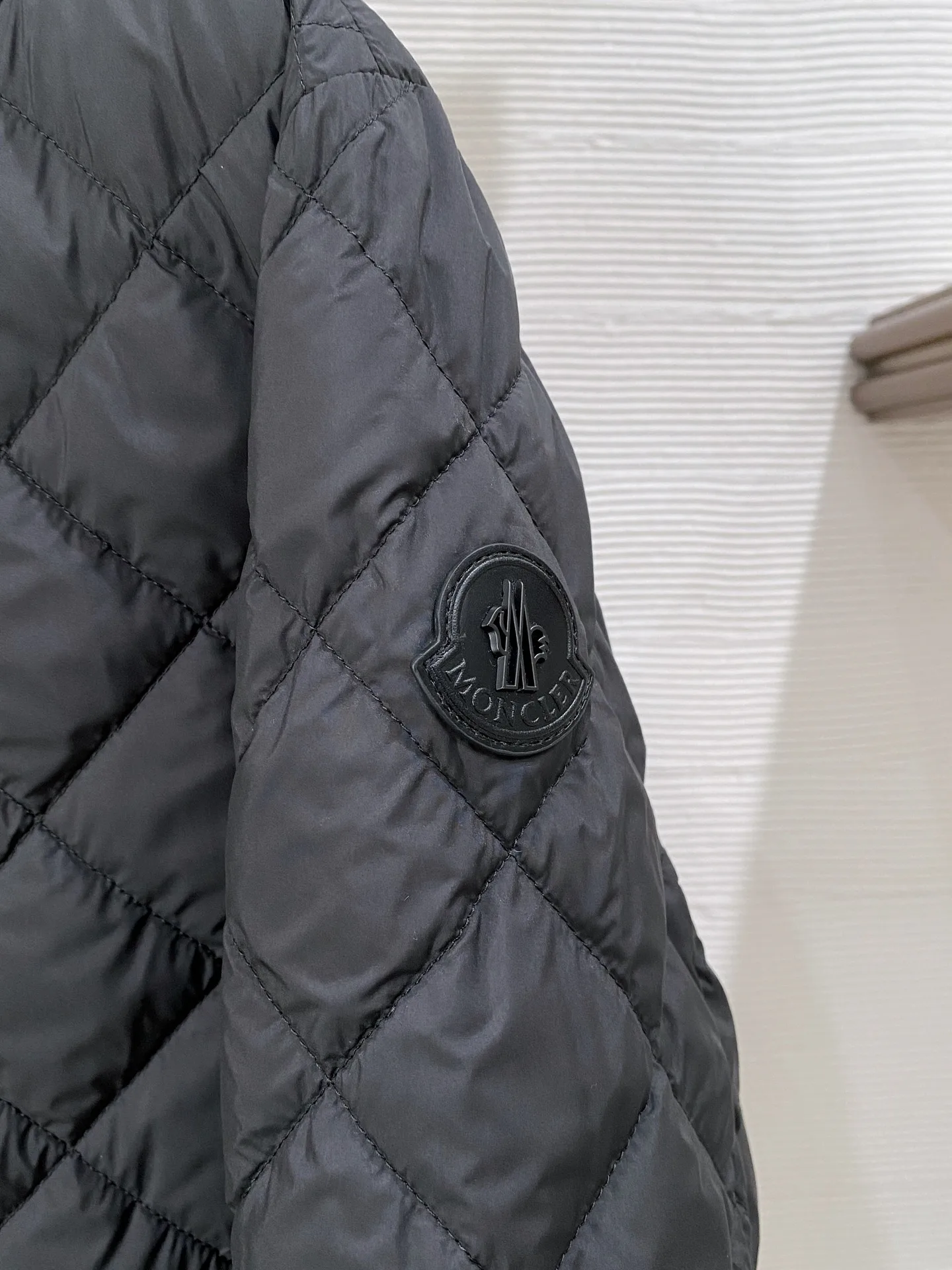 Куртки И Пуховики Мужские Moncler 17930636